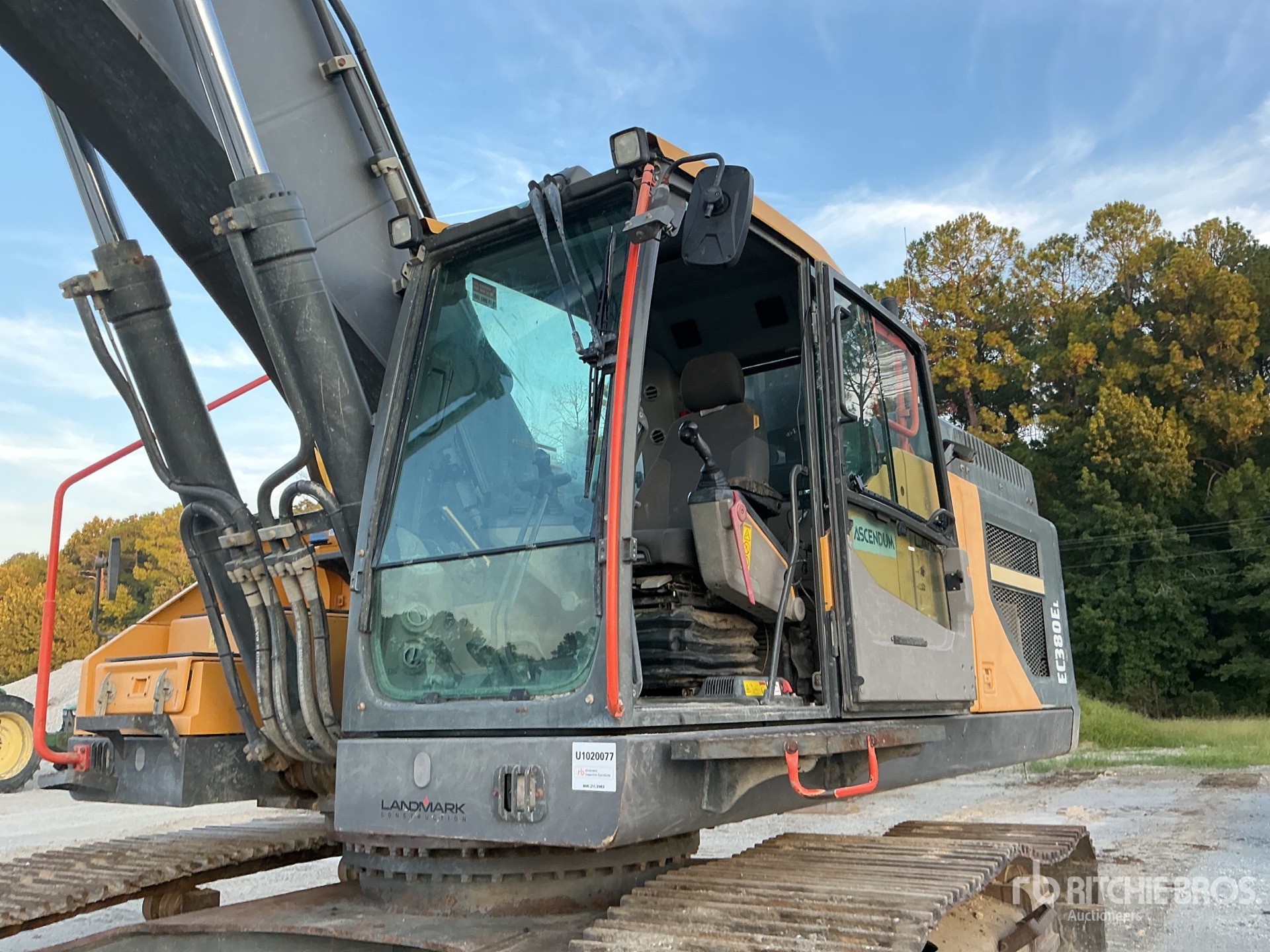 Photo of 2020 Volvo EC380EL