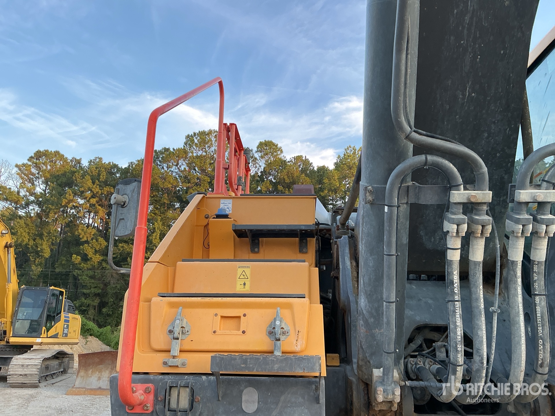 2020 Volvo EC380EL