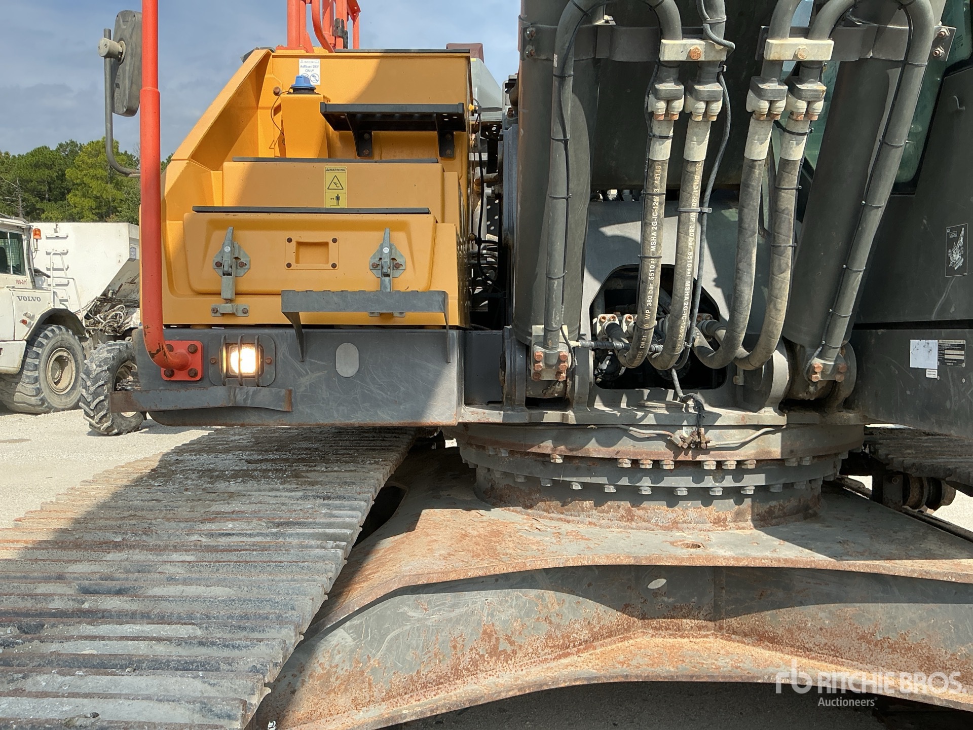2020 Volvo EC380EL