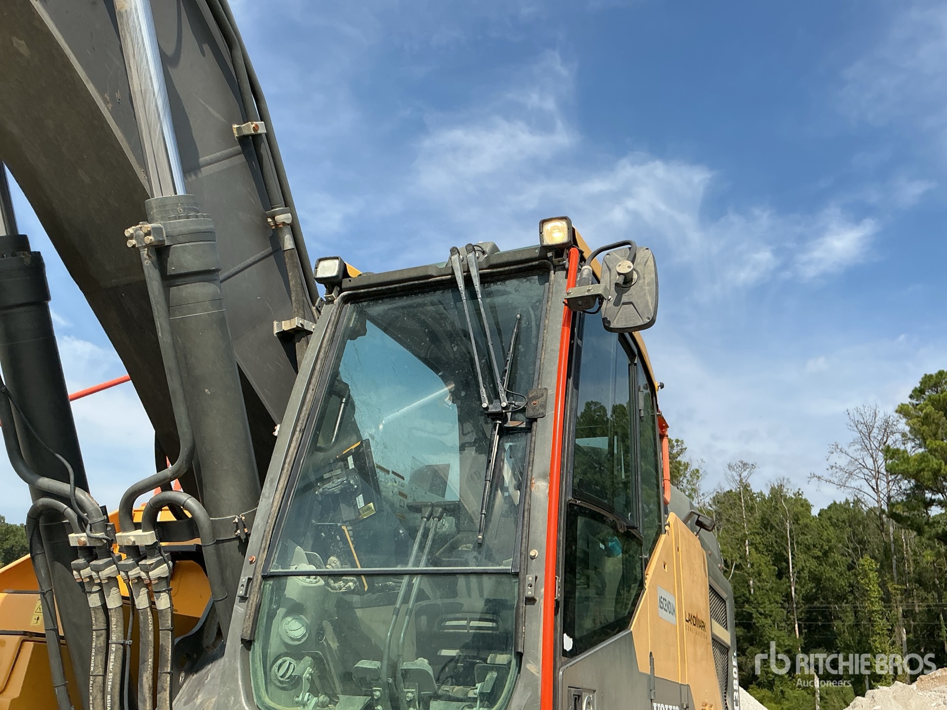 2020 Volvo EC380EL