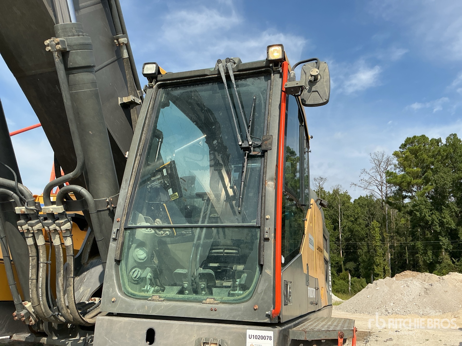 2020 Volvo EC380EL