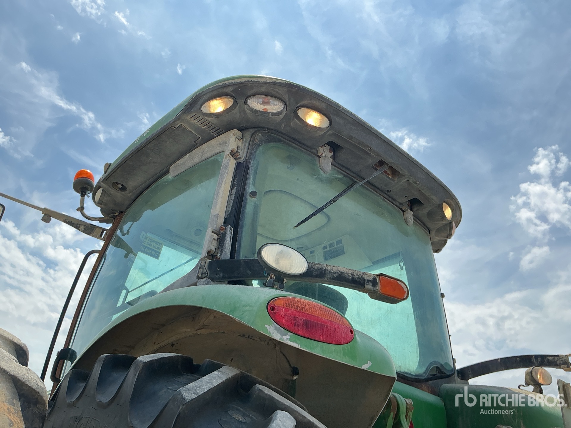 2012 John Deere 8310R