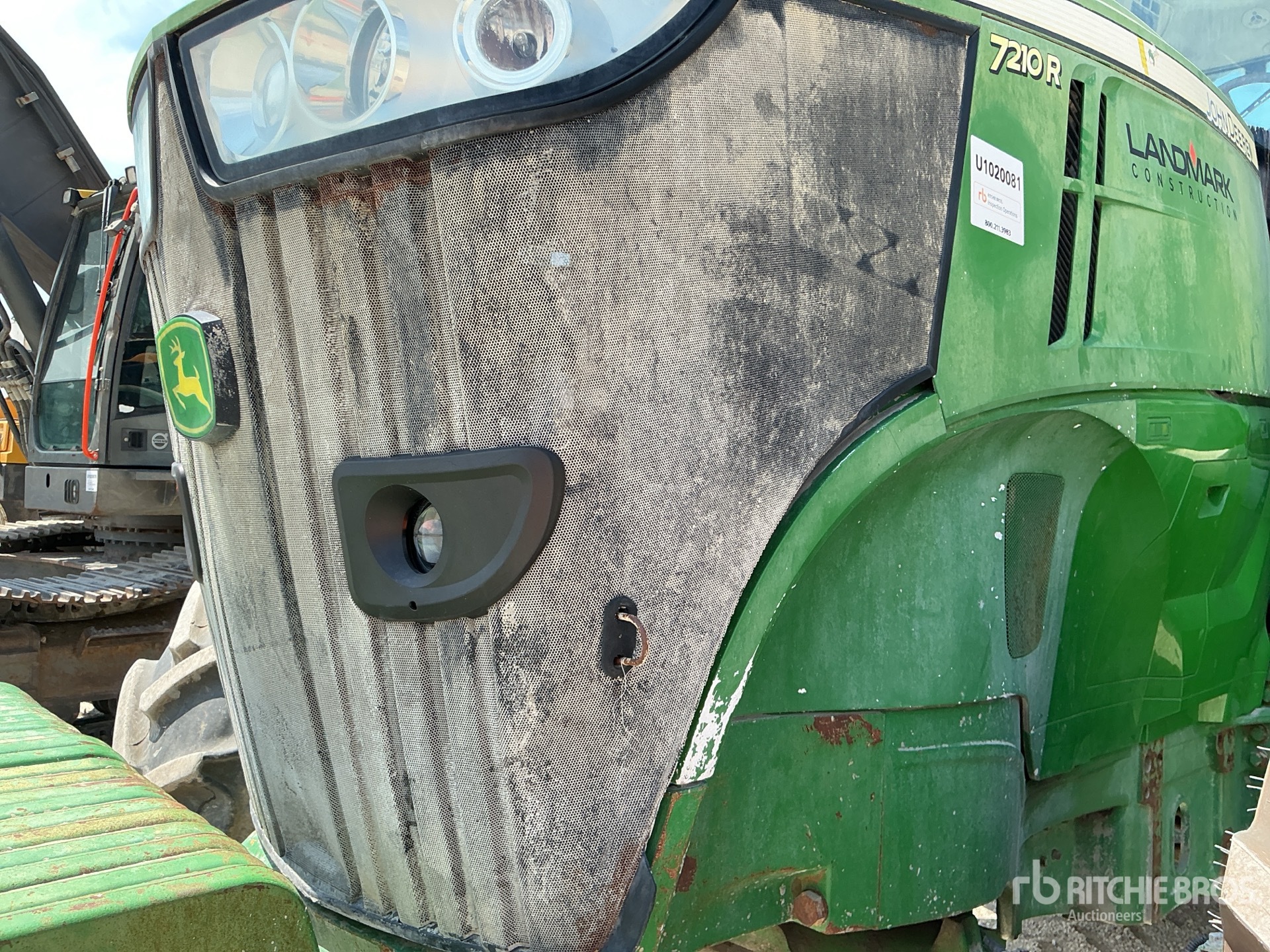 2014 John Deere 7210R