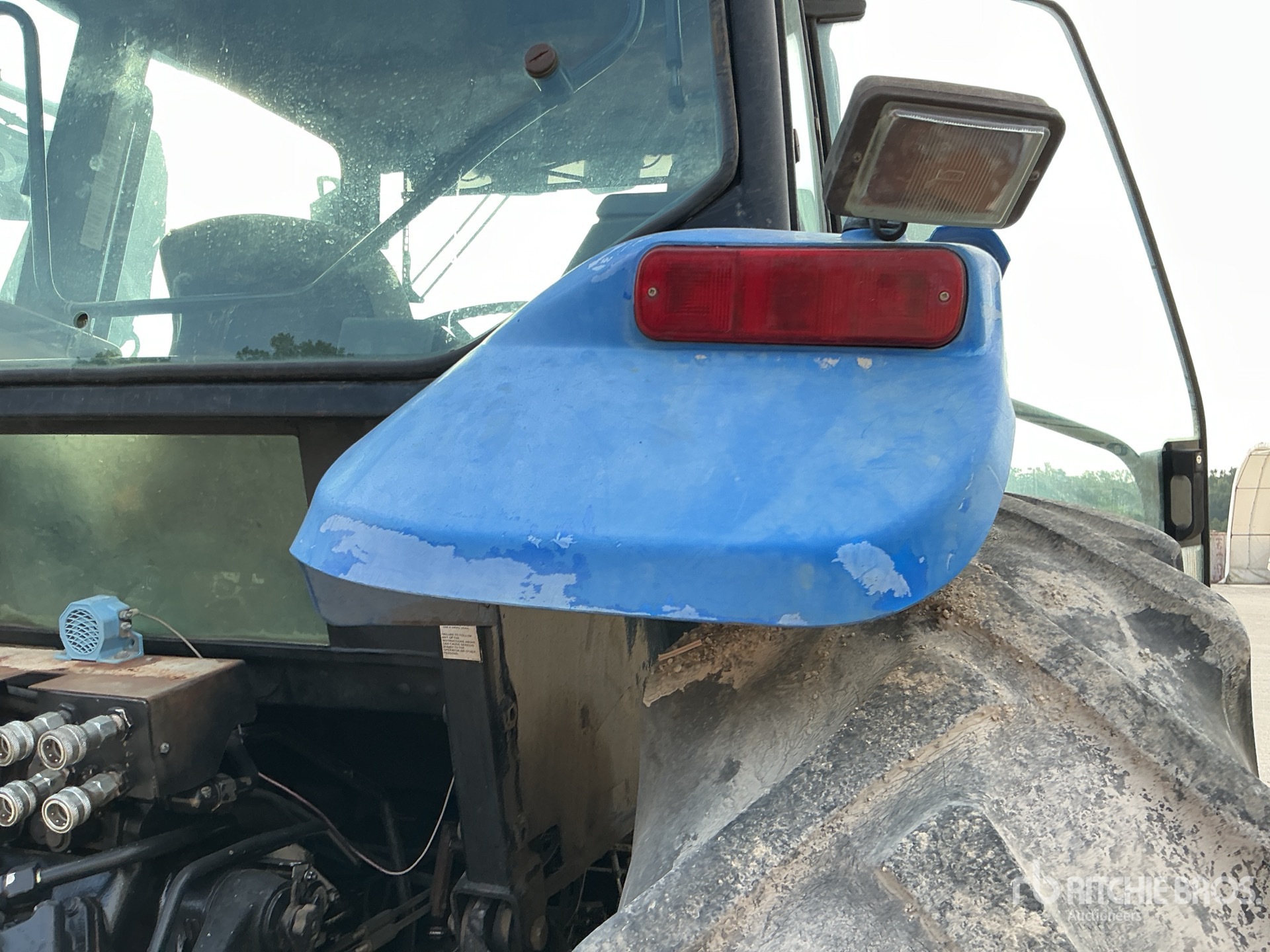 2005 New Holland TM140