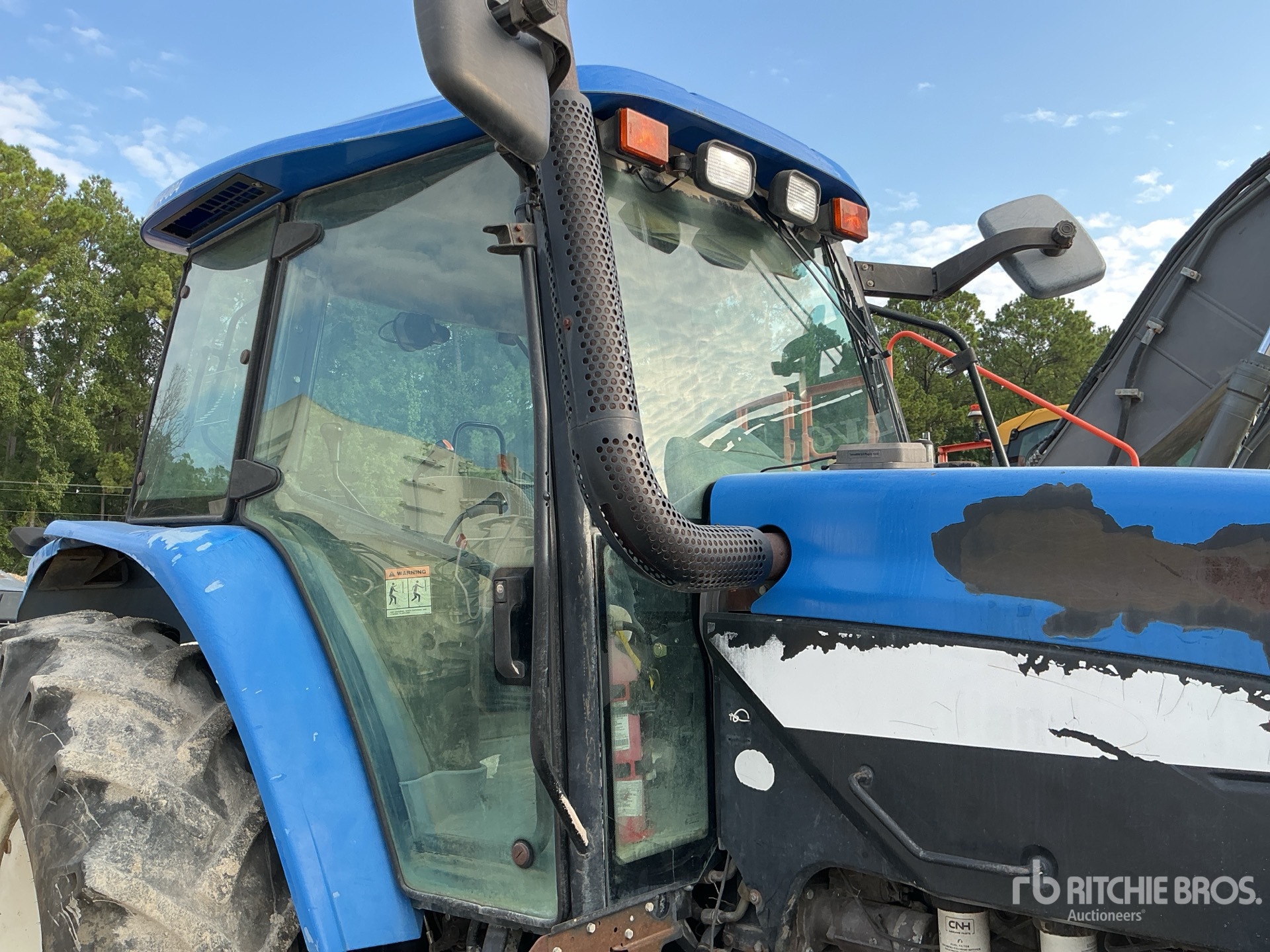 2005 New Holland TM140