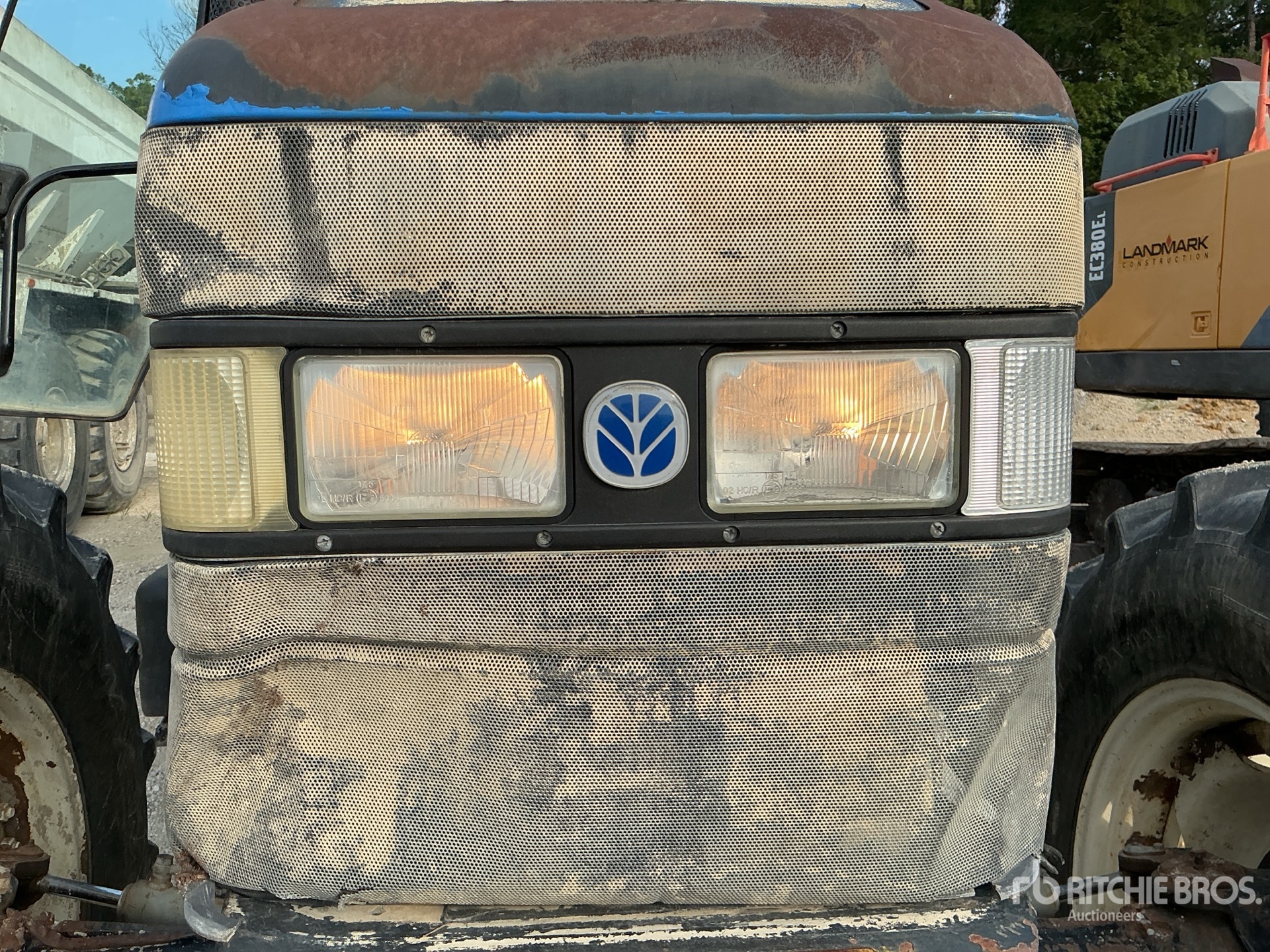 2005 New Holland TM140