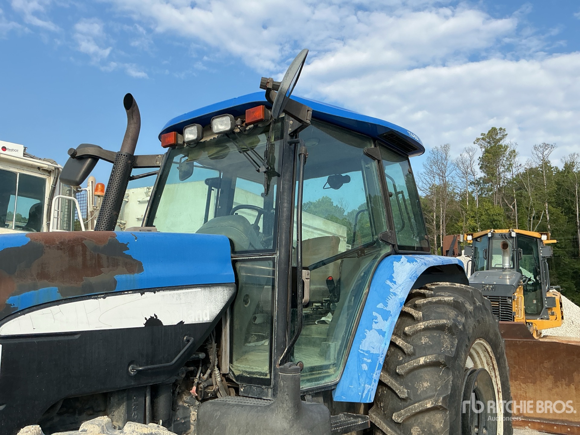 2005 New Holland TM140