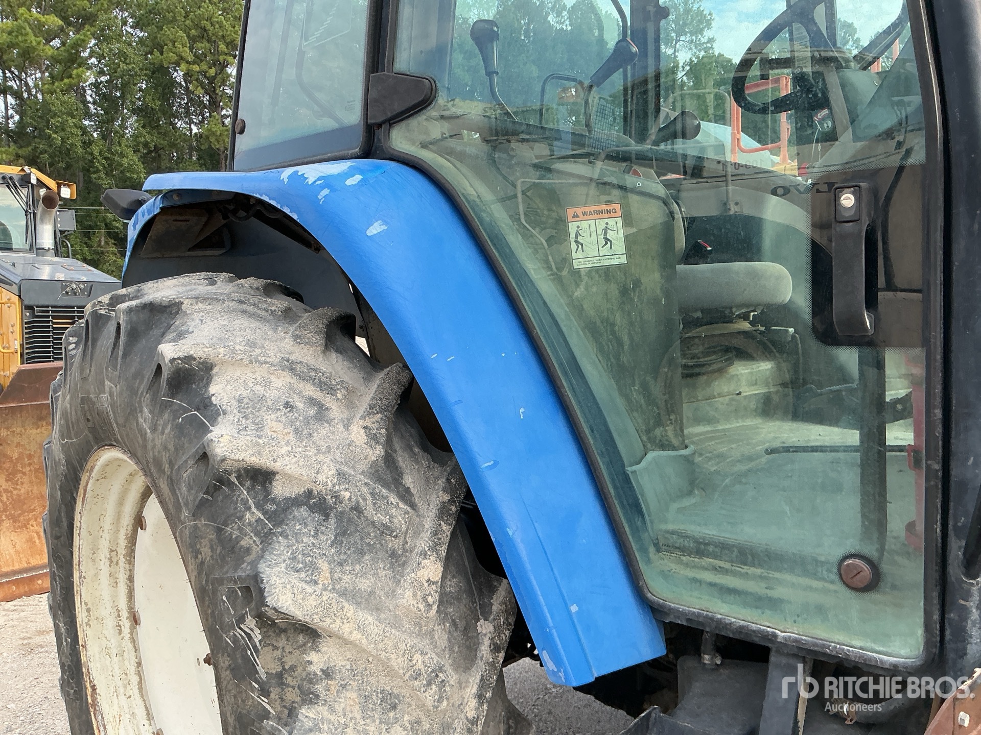 2005 New Holland TM140