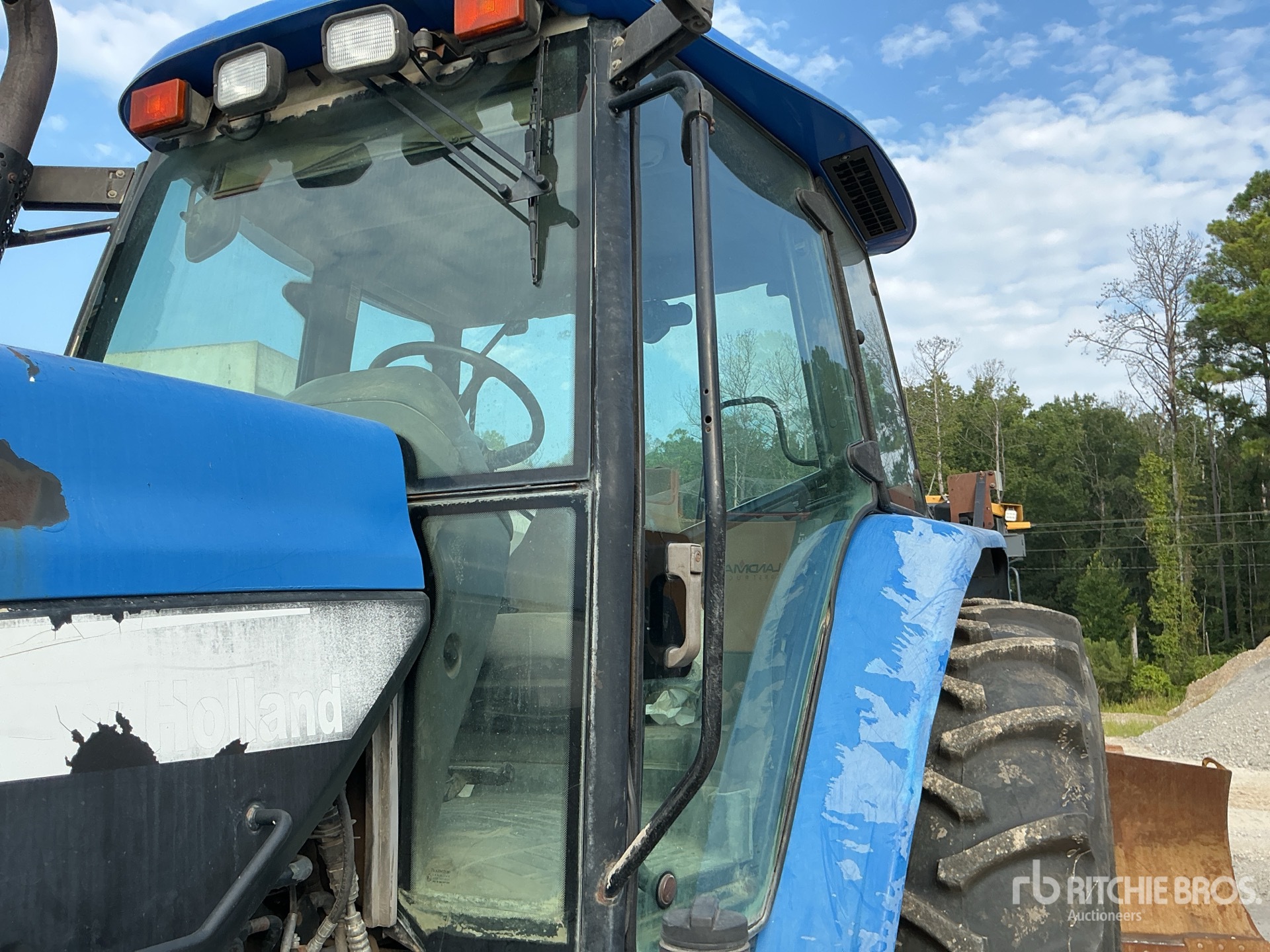 2005 New Holland TM140