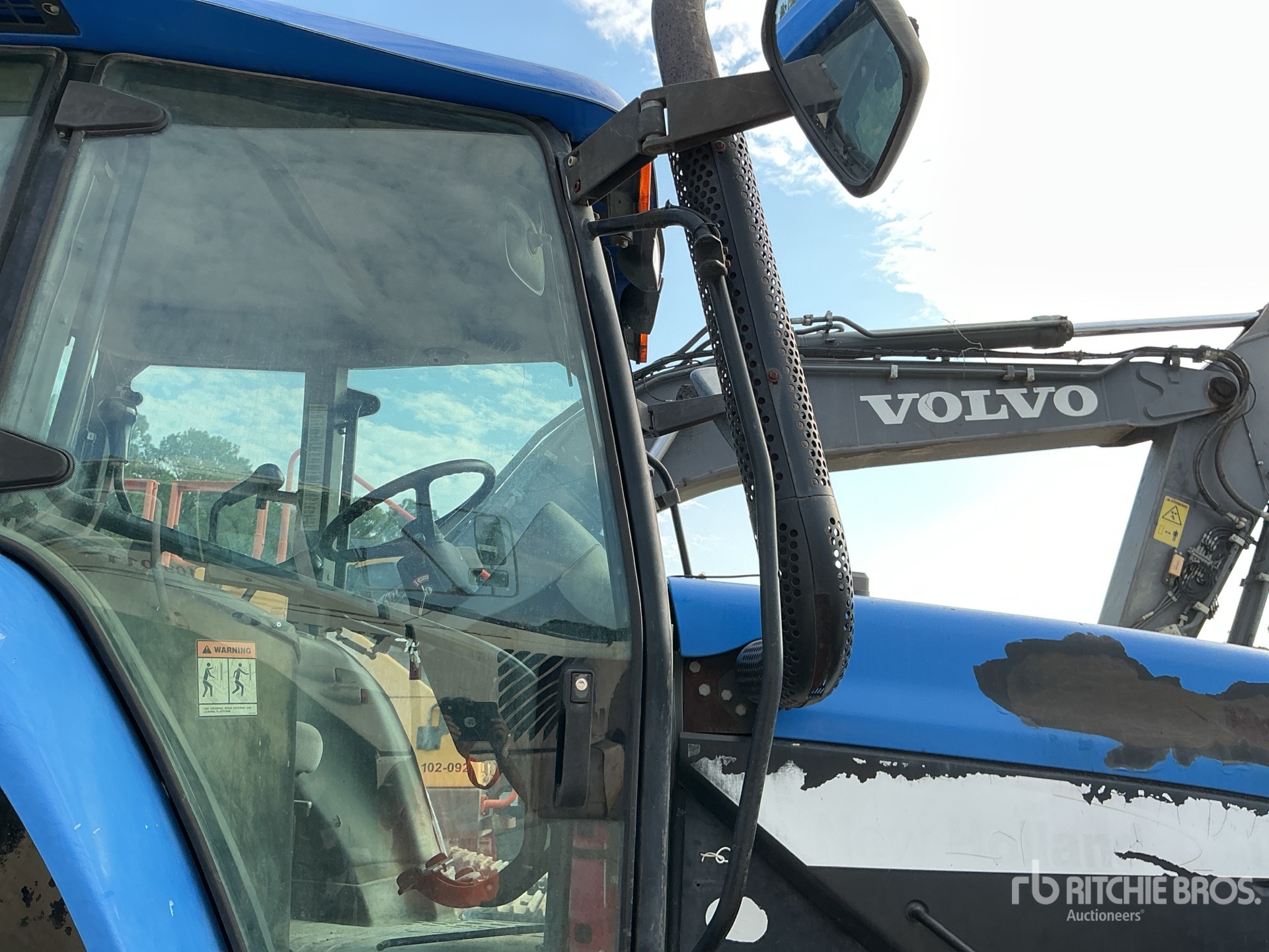 2005 New Holland TM140