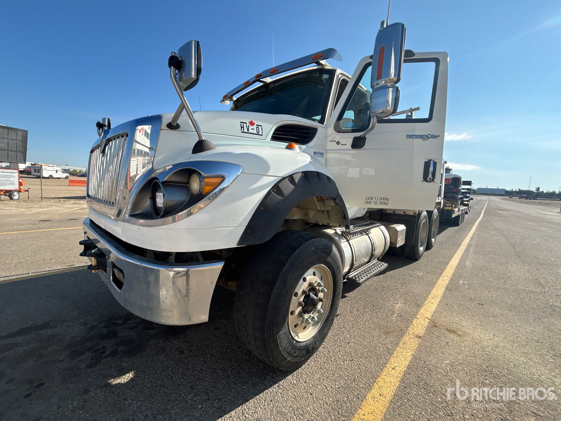 2013 International WorkStar 7600