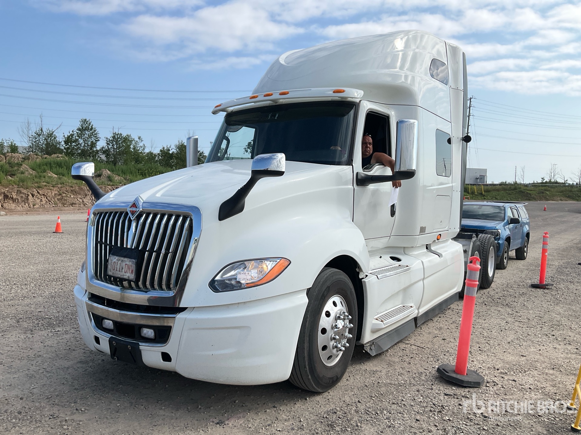 2021 International LT625