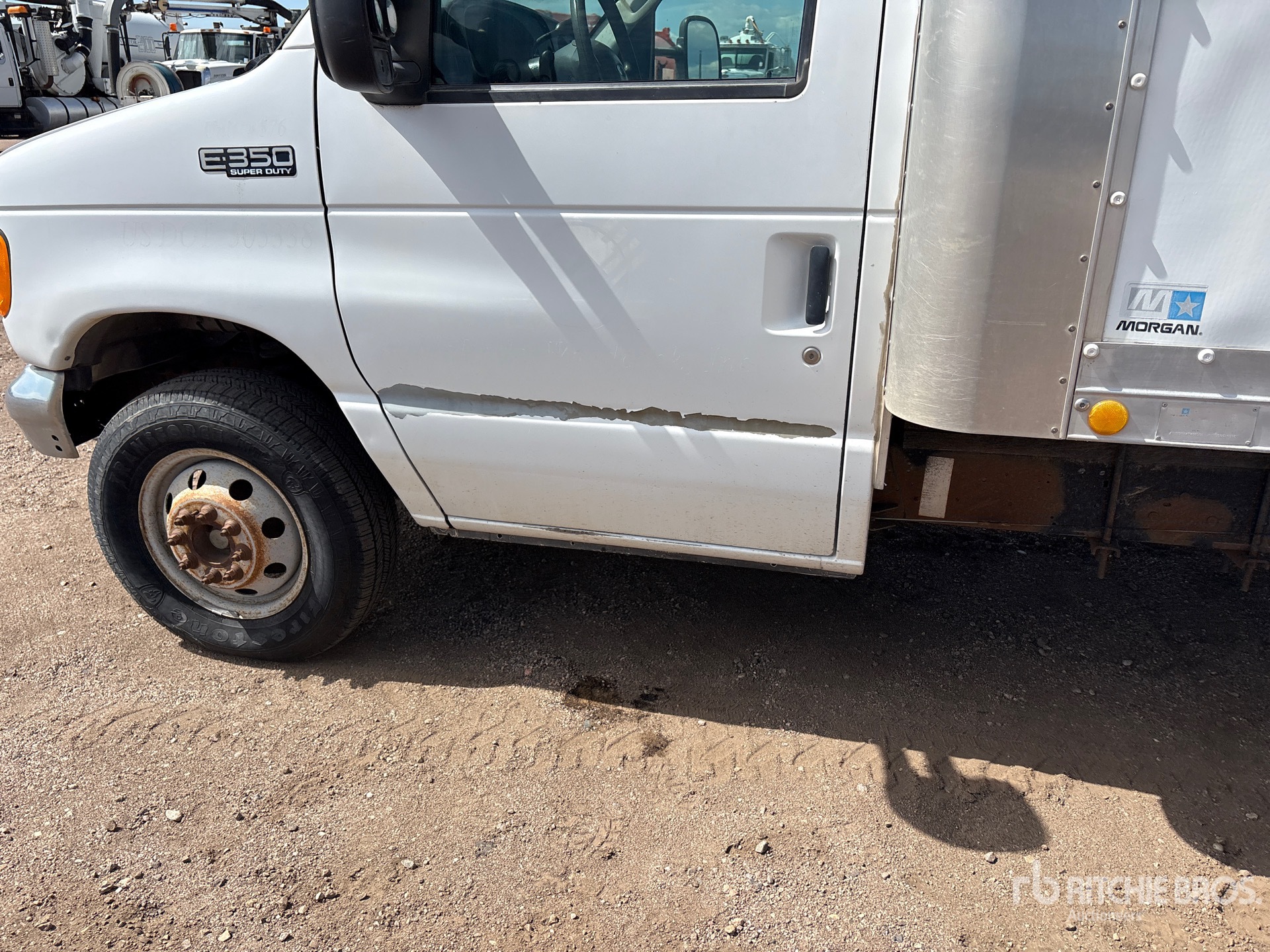 2003 Ford E-350