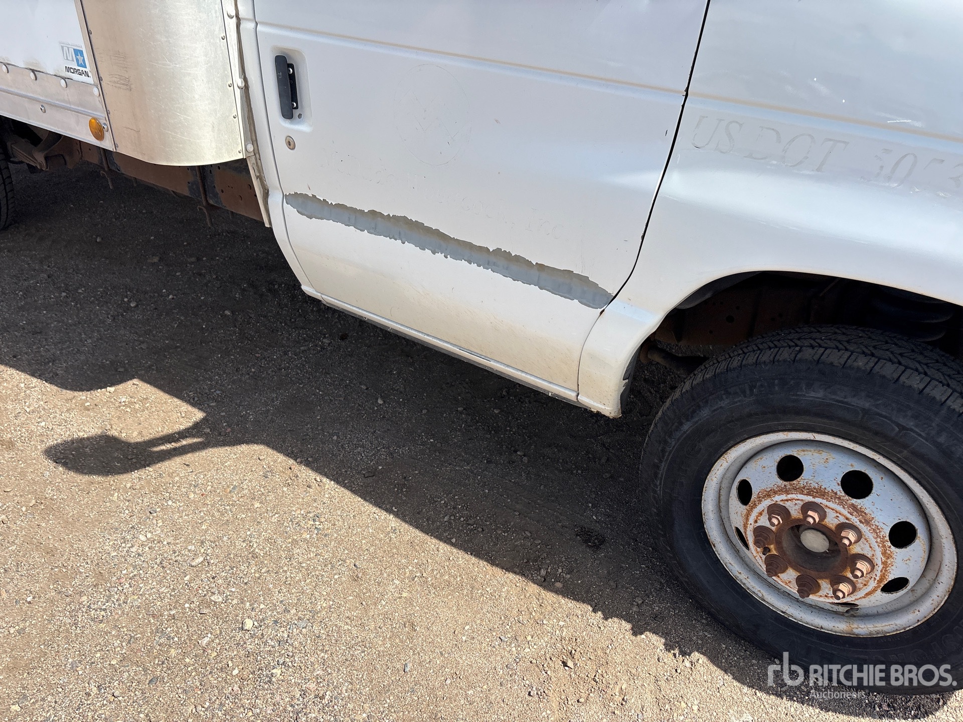 2003 Ford E-350