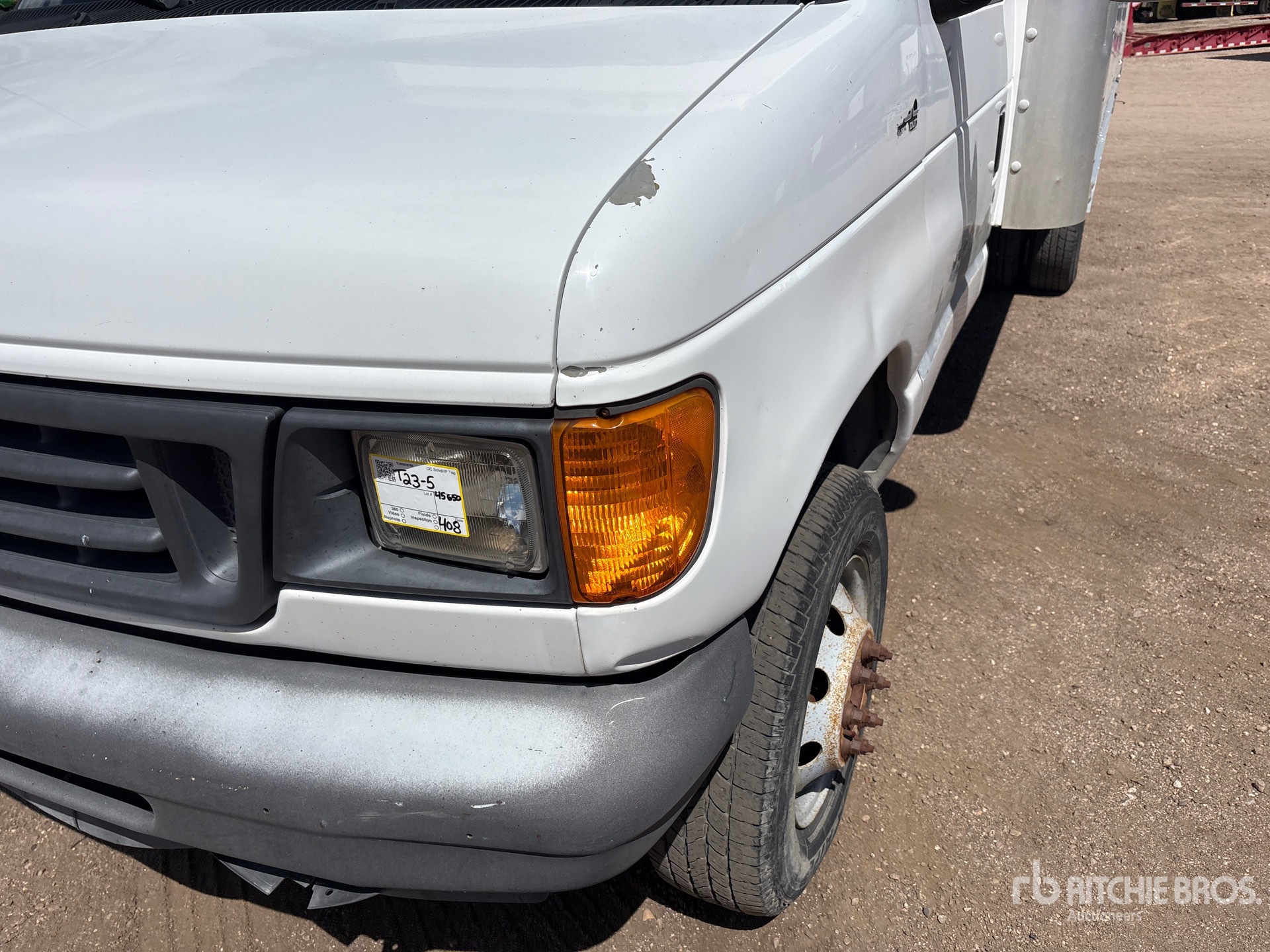 2004 Ford E-350