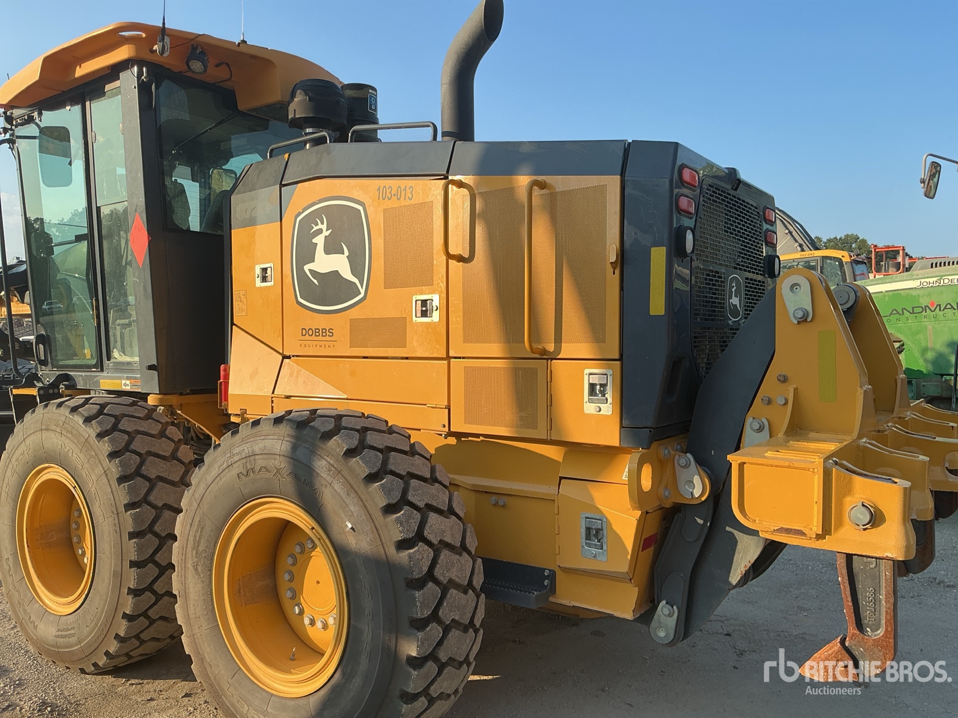 2024 John Deere 872G