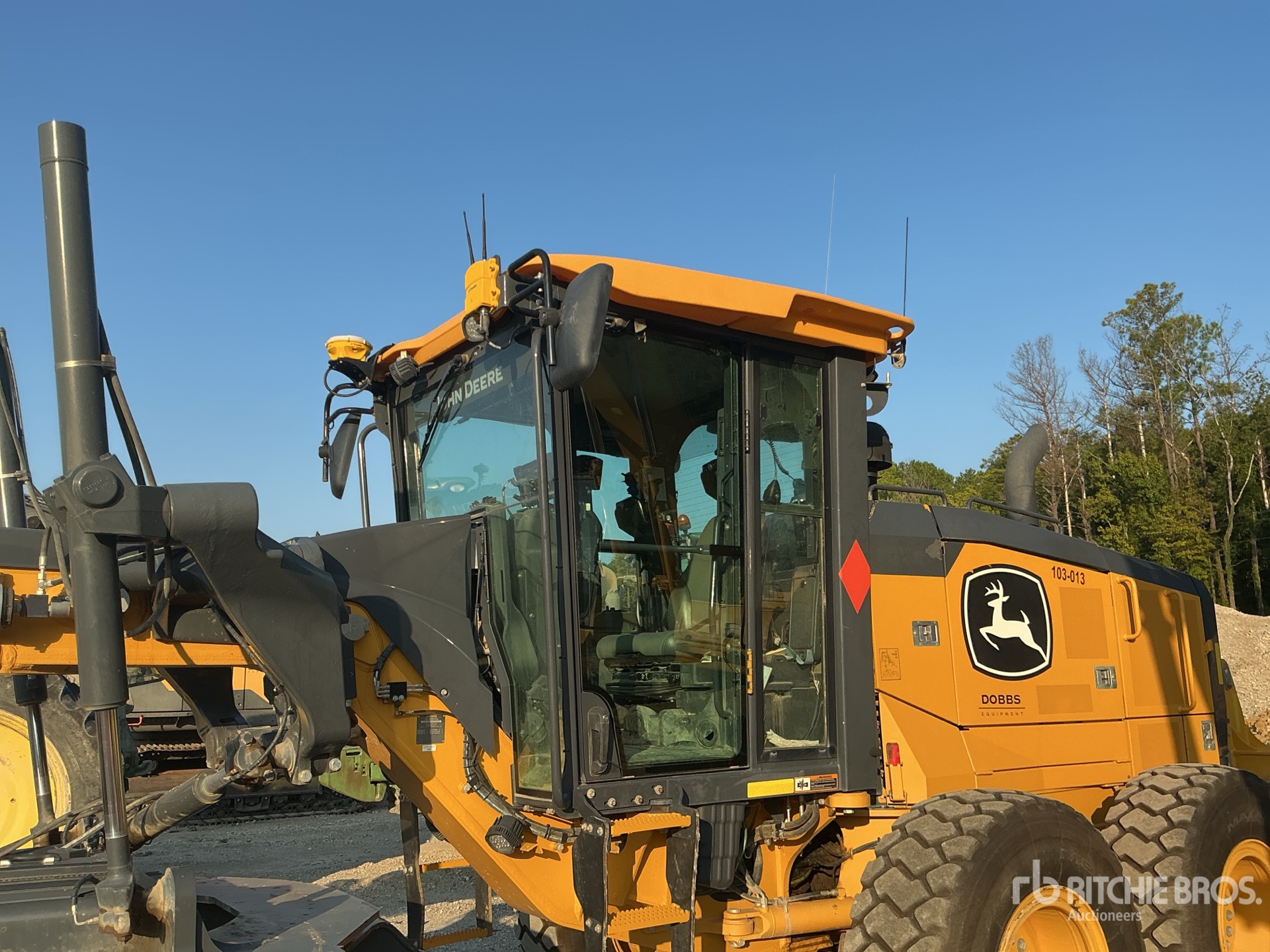 2024 John Deere 872G