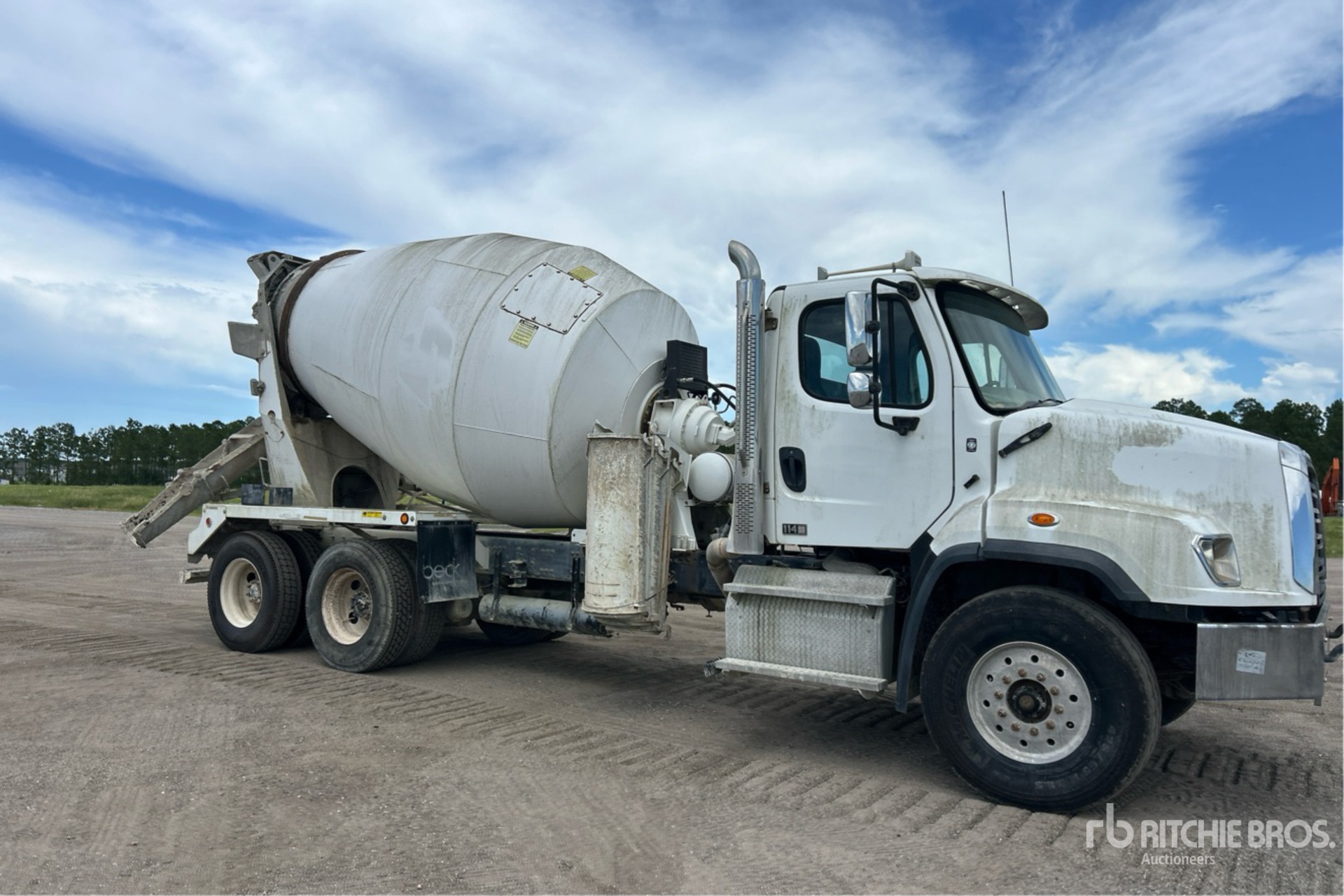 2018 Freightliner 114SD