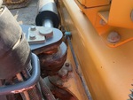 Chassis with Kipp/Schwenk-Gestängebolzen und -lager