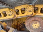 Undercarriage with Right Track Links