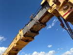 Crane Superstructure with Wear Pads