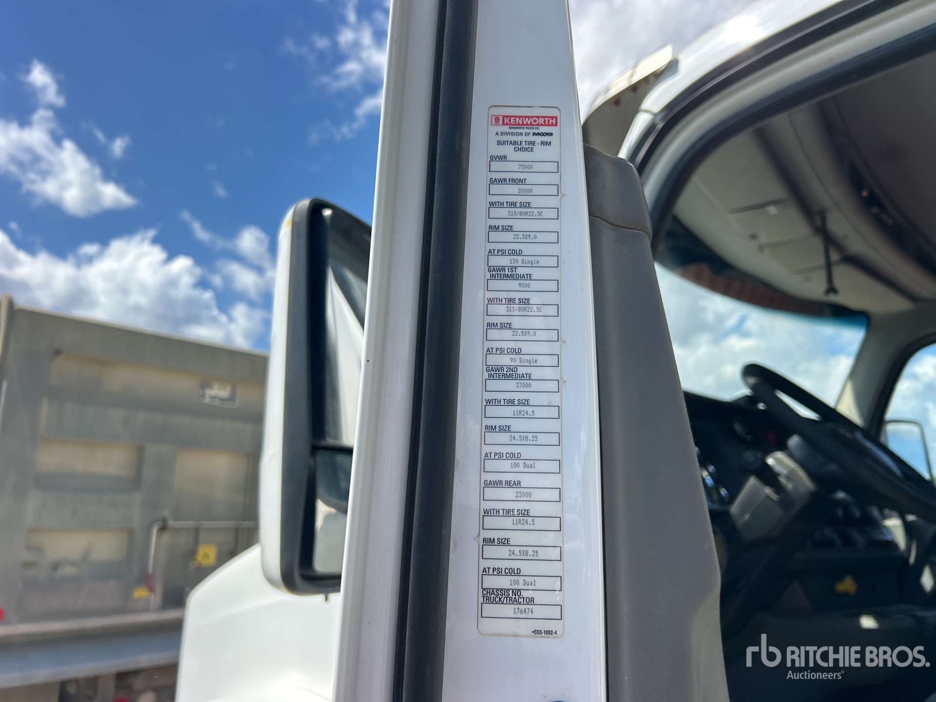 2017 Kenworth T880