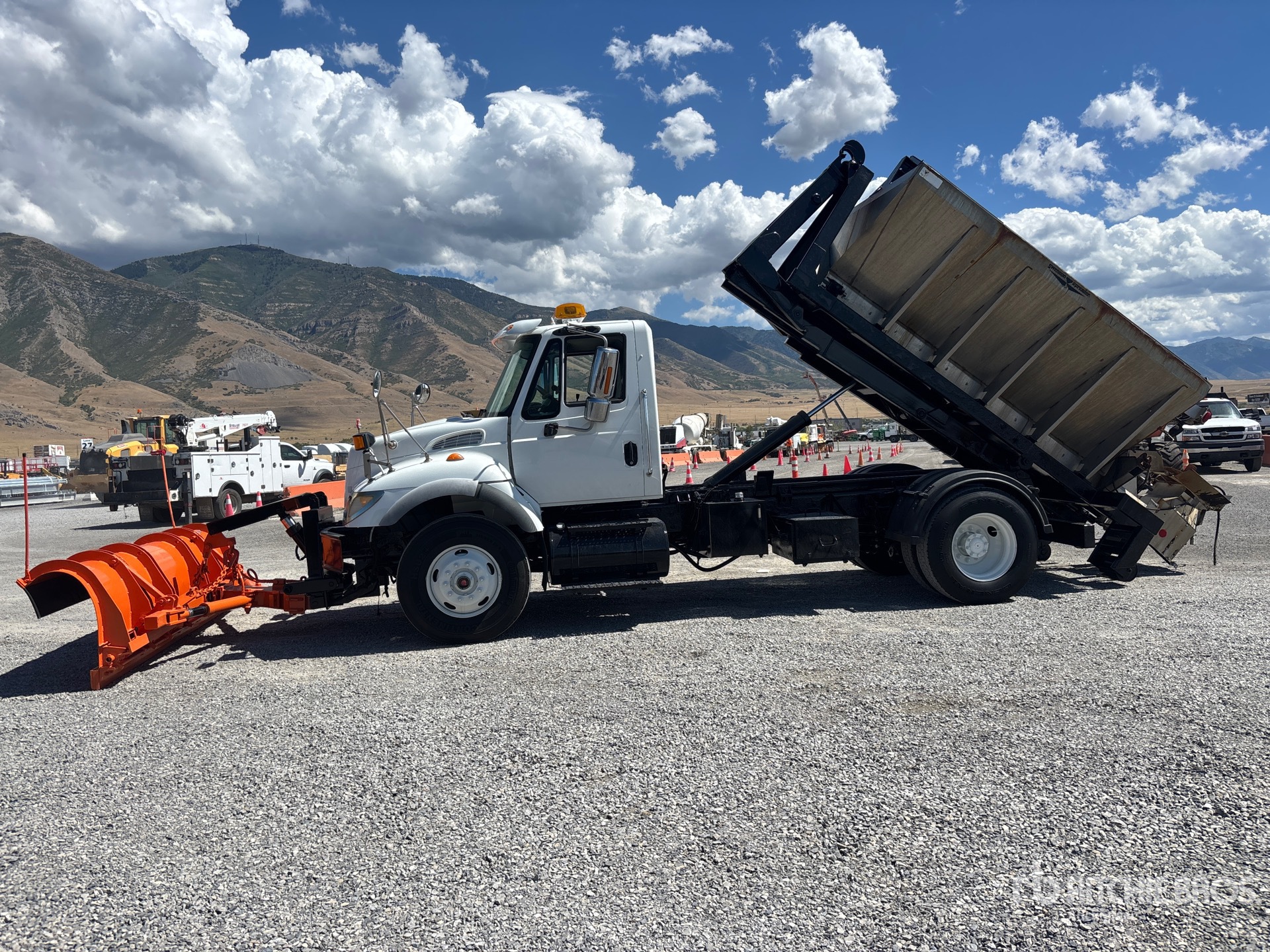 2003 International 7400