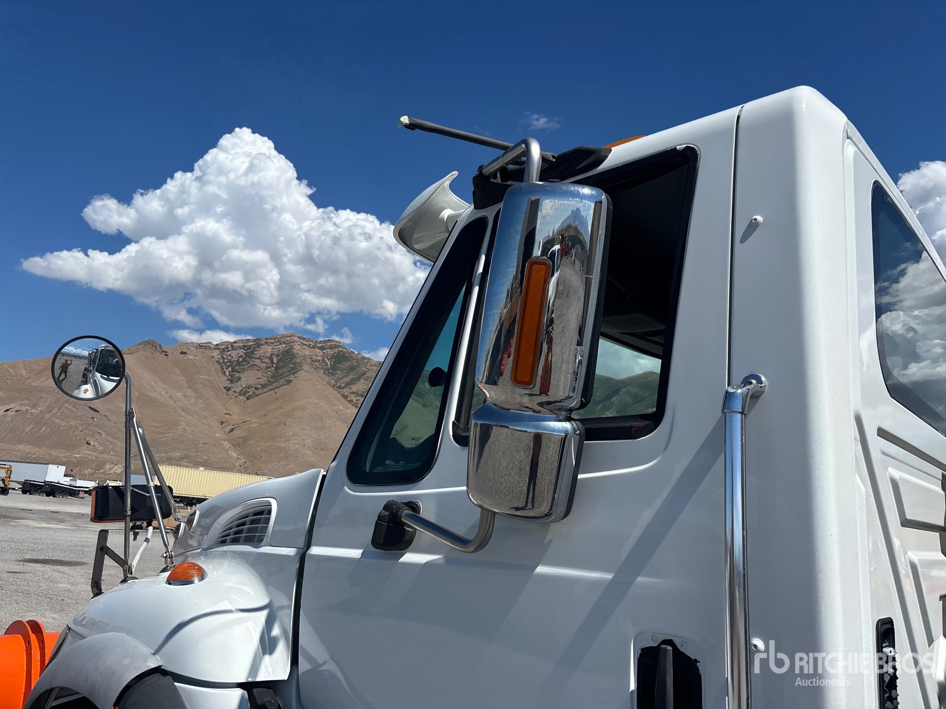 2003 International 7400