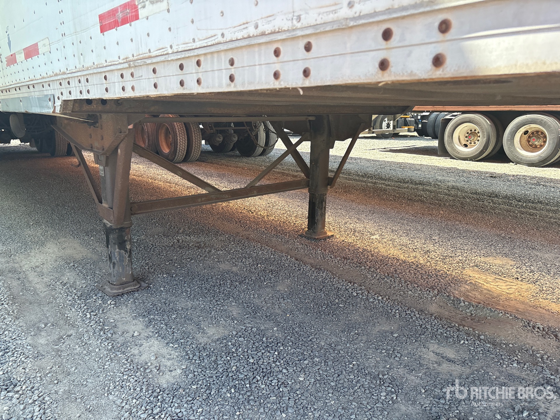 1999 Wabash 53 ft x 102 in T/A
