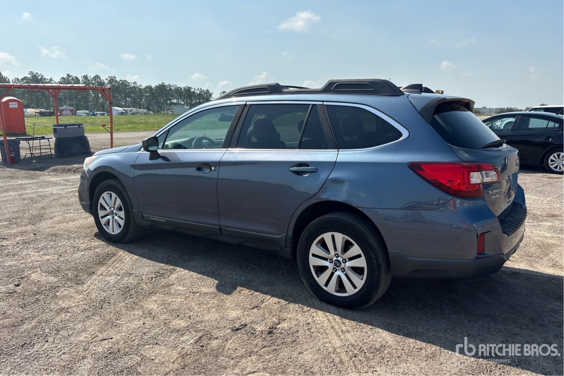 General Appearance with Picture, Left Rear Corner