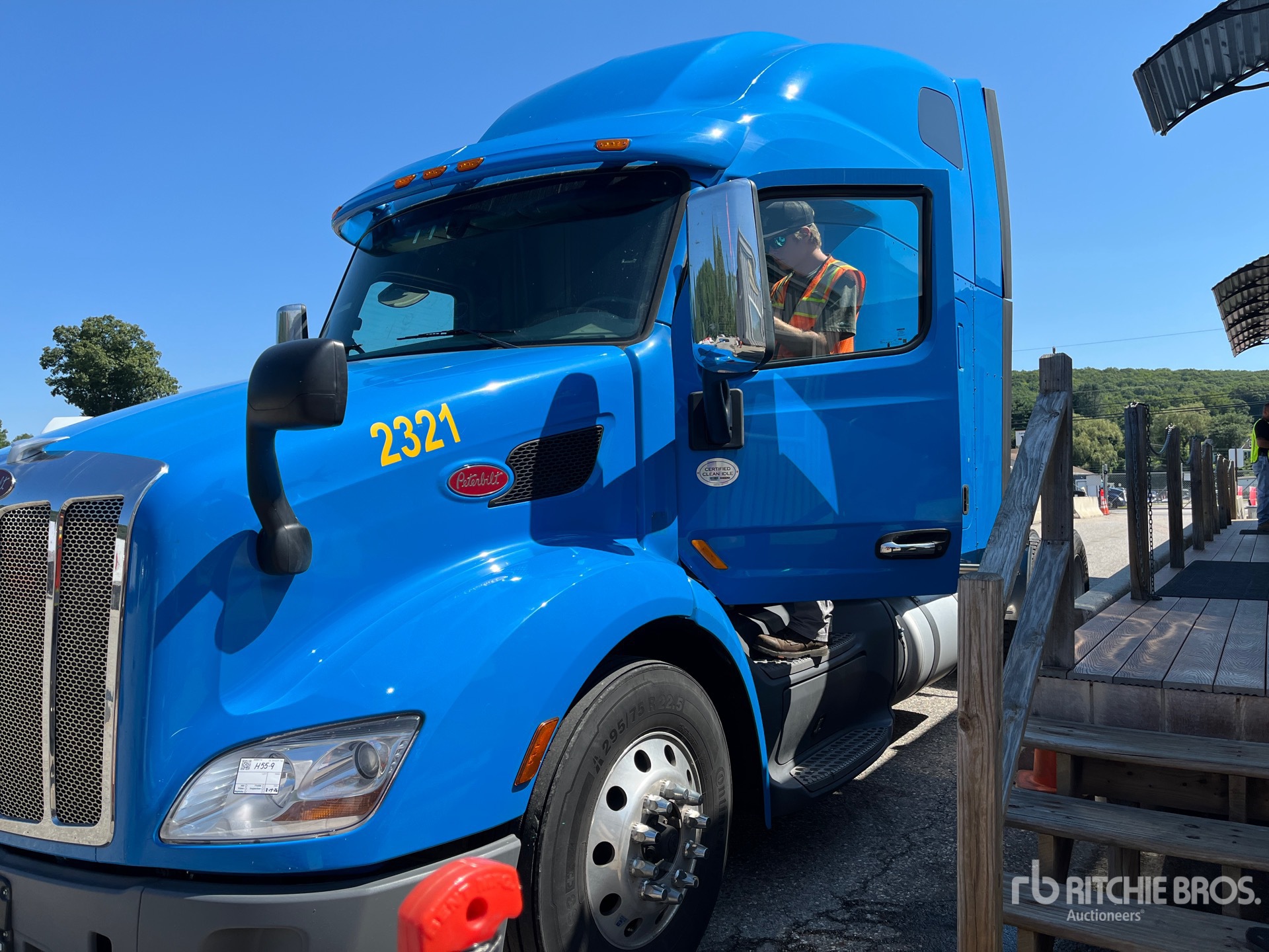 2020 Peterbilt 579