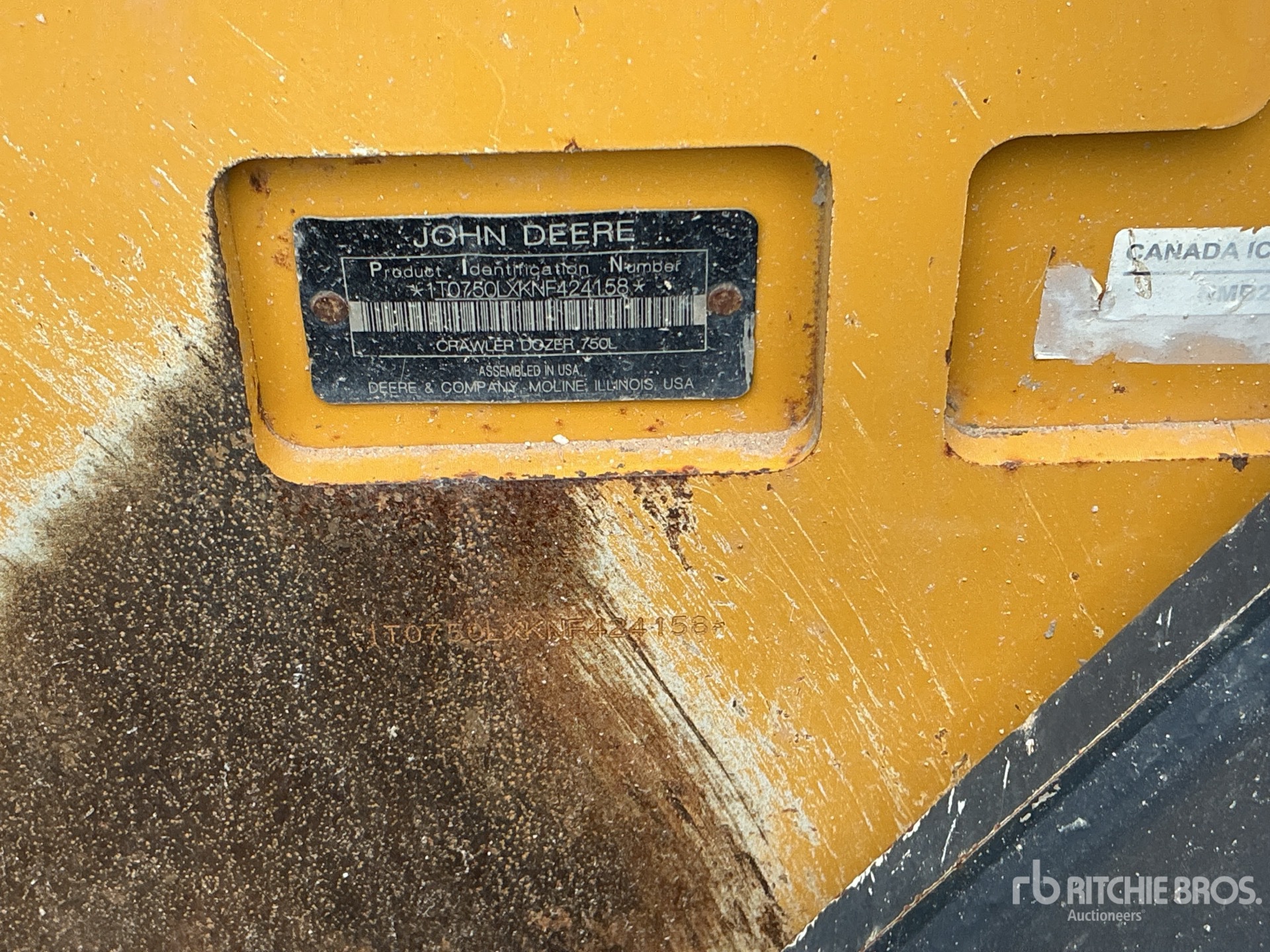2022 John Deere 750L LGP