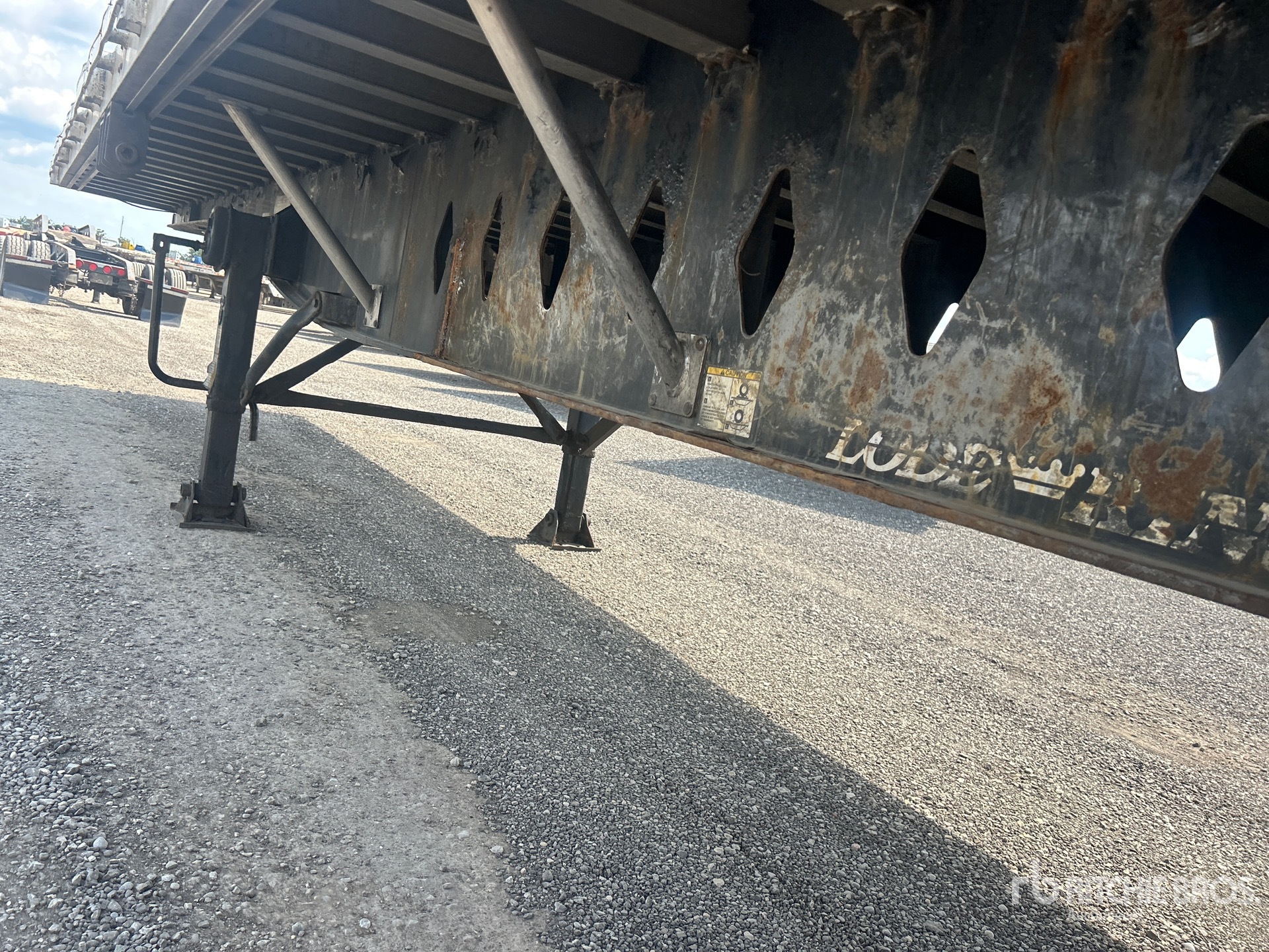 2015 Load King  48 FT T/A SPREAD AXLE