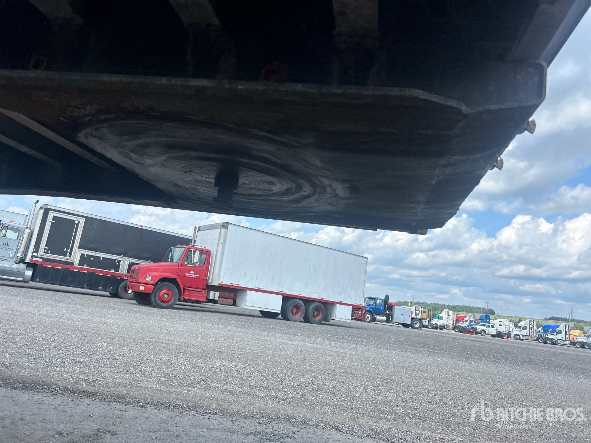 2015 Load King  48 FT T/A SPREAD AXLE