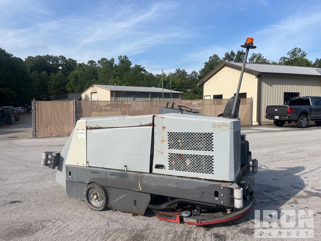General Appearance with Image, coin arrière gauche