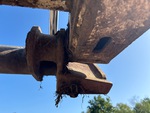Chassis with Quick Coupler to Arms Pins