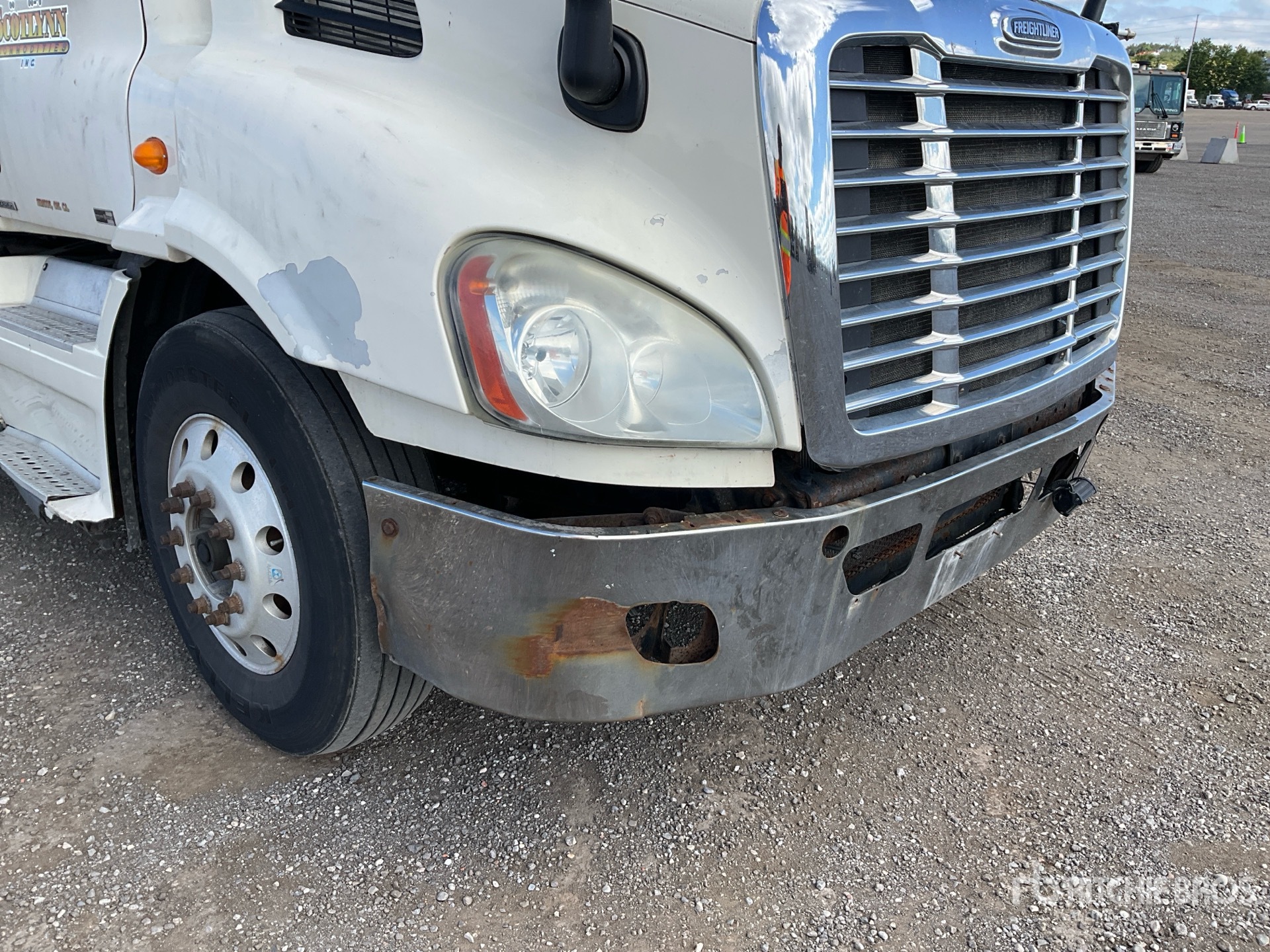 2012 Freightliner CASCADIA 113