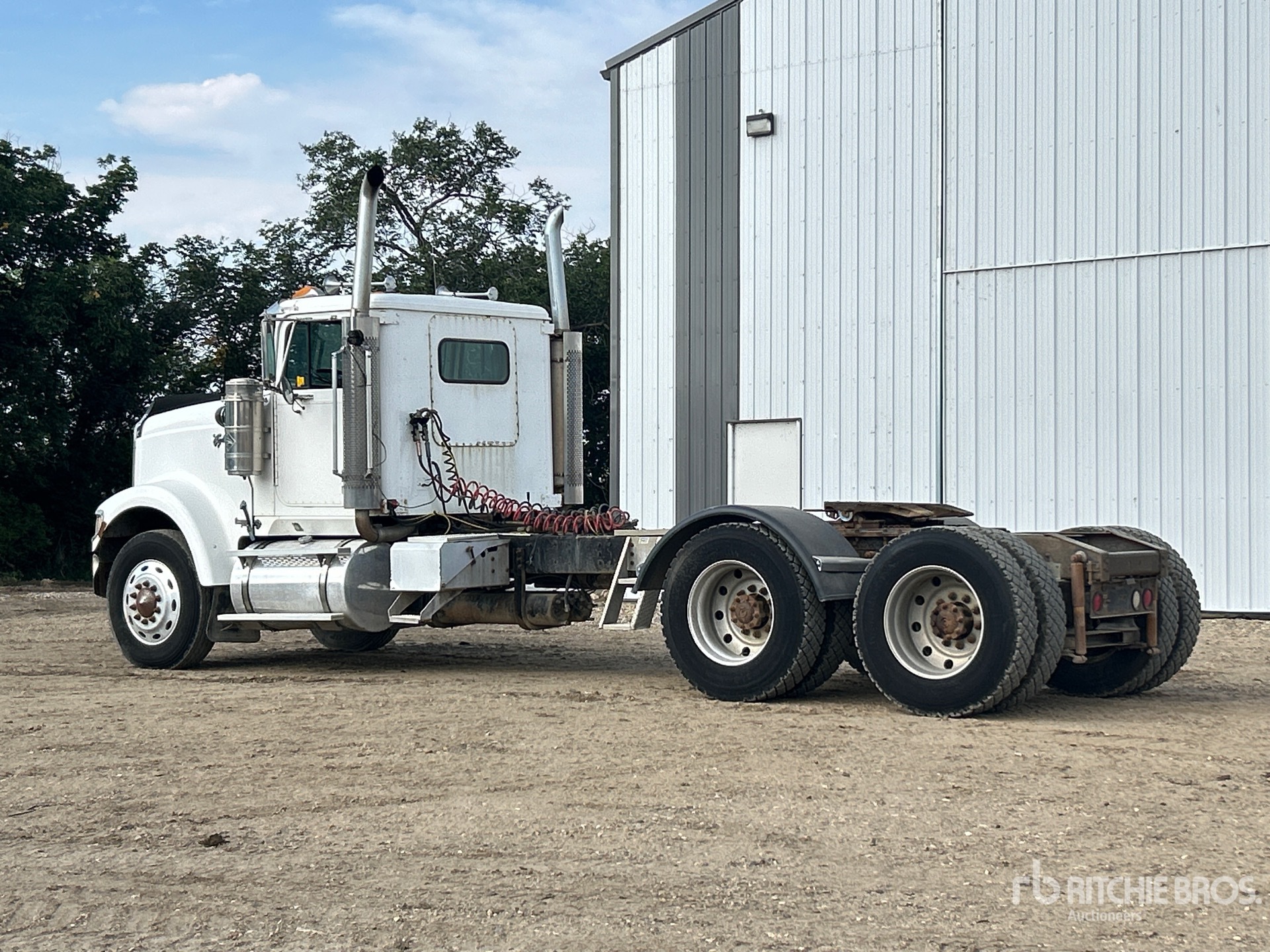1999 International 9900