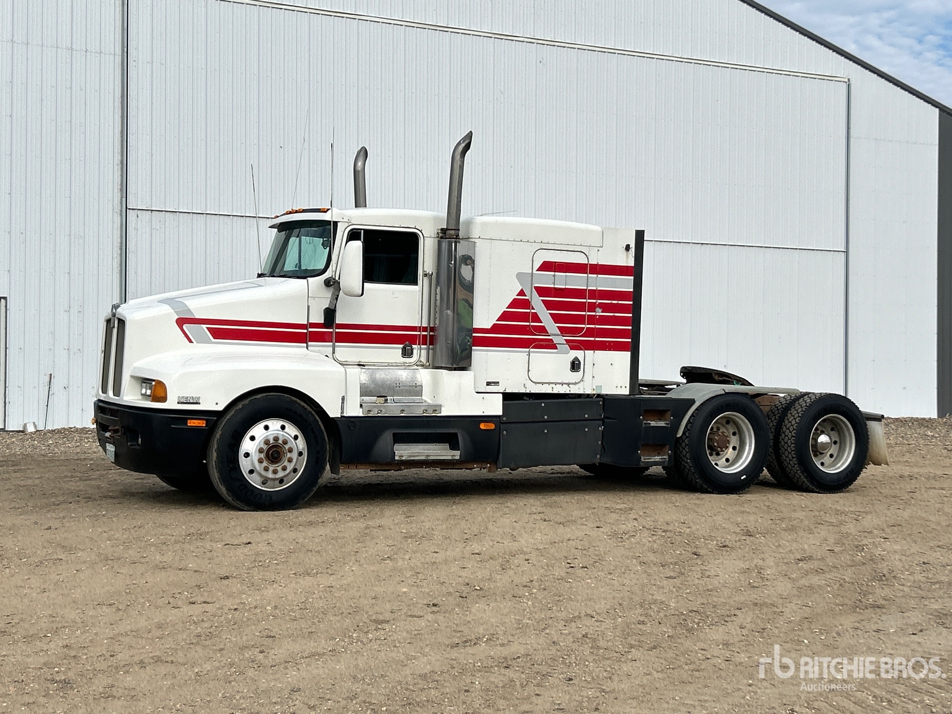 Photo of 1993 Kenworth T600B