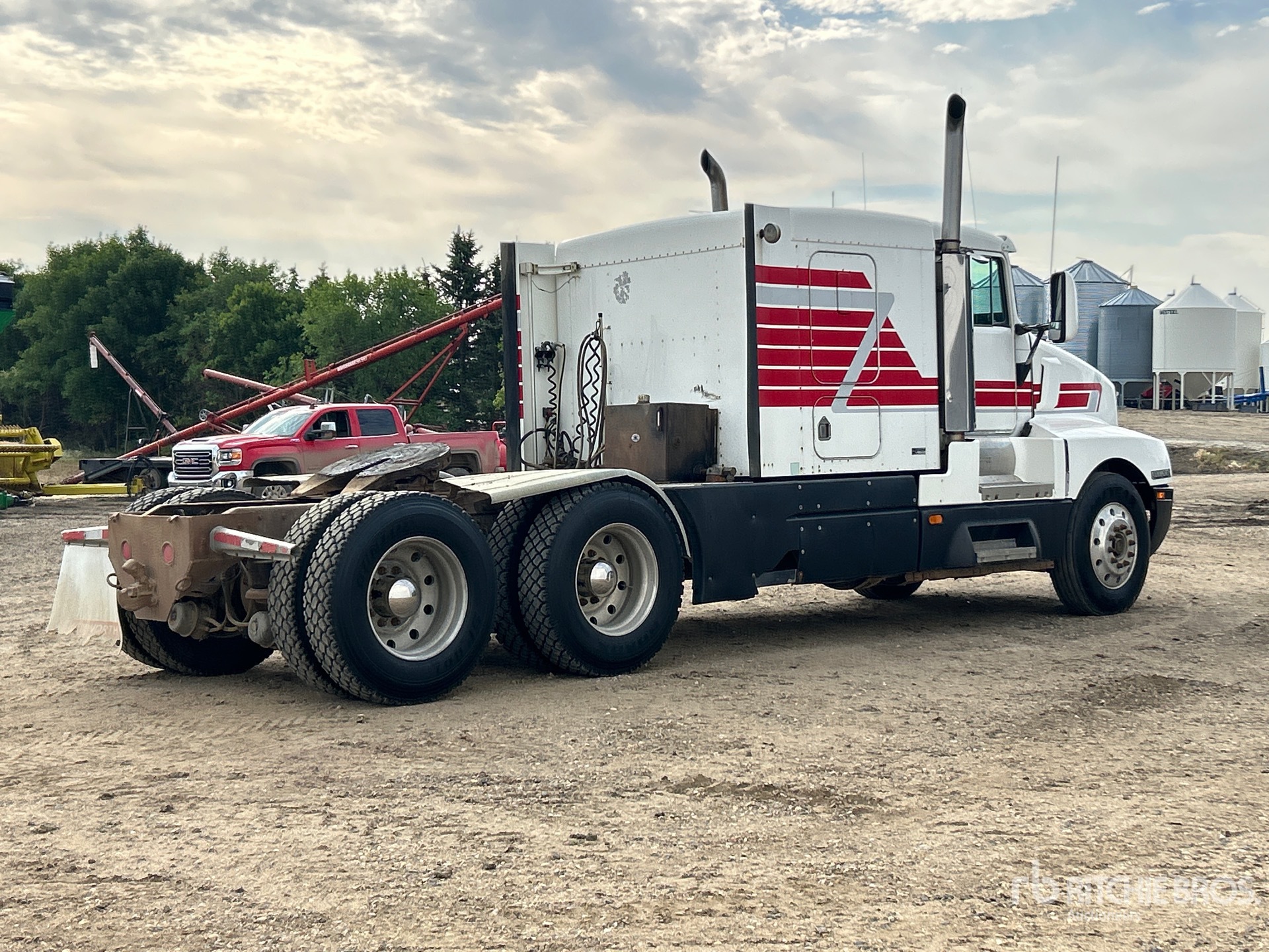 1993 Kenworth T600B