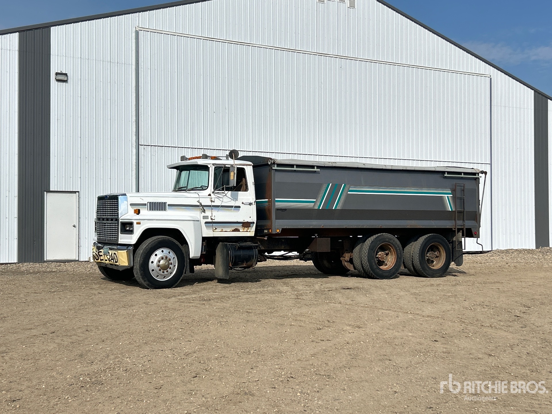 1987 Ford LTL9000