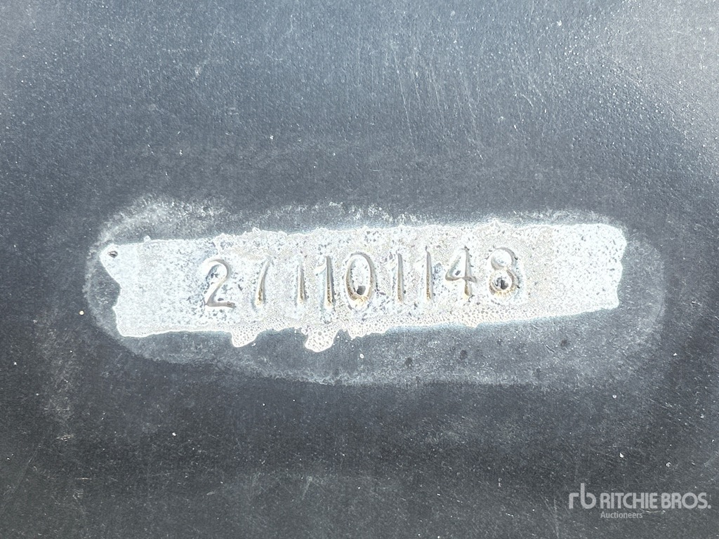 General Appearance with Numéro de série/Numéro d'identification du véhicule automobile