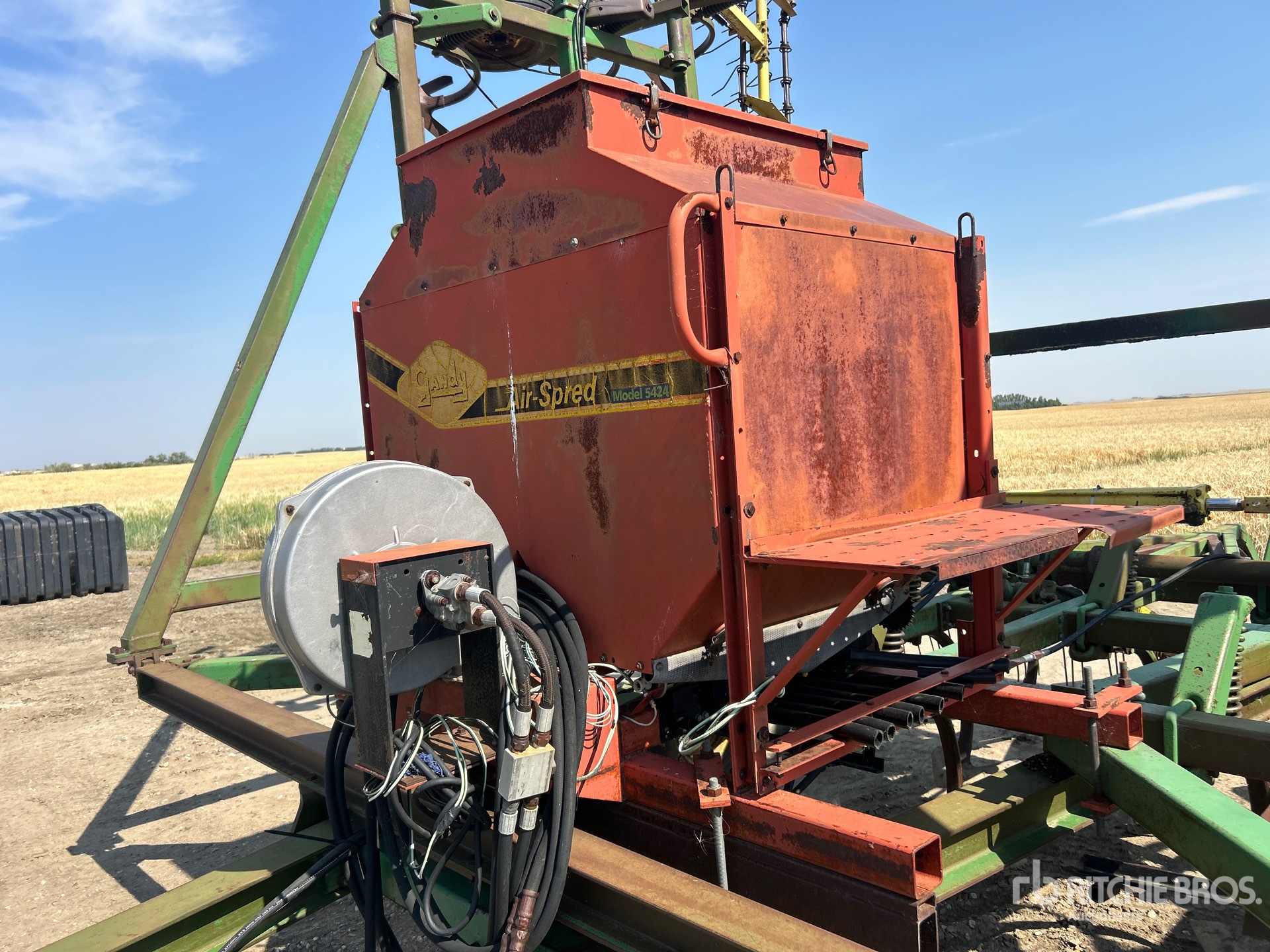 John Deere 1610