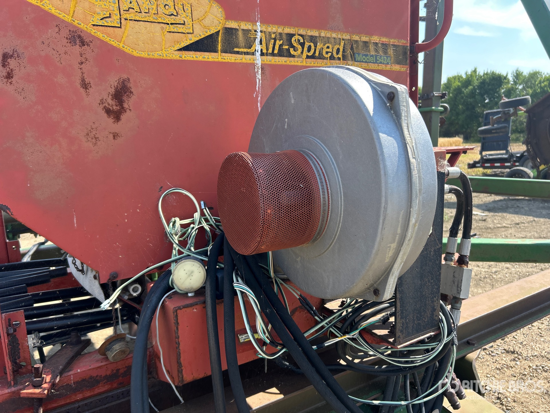 John Deere 1610