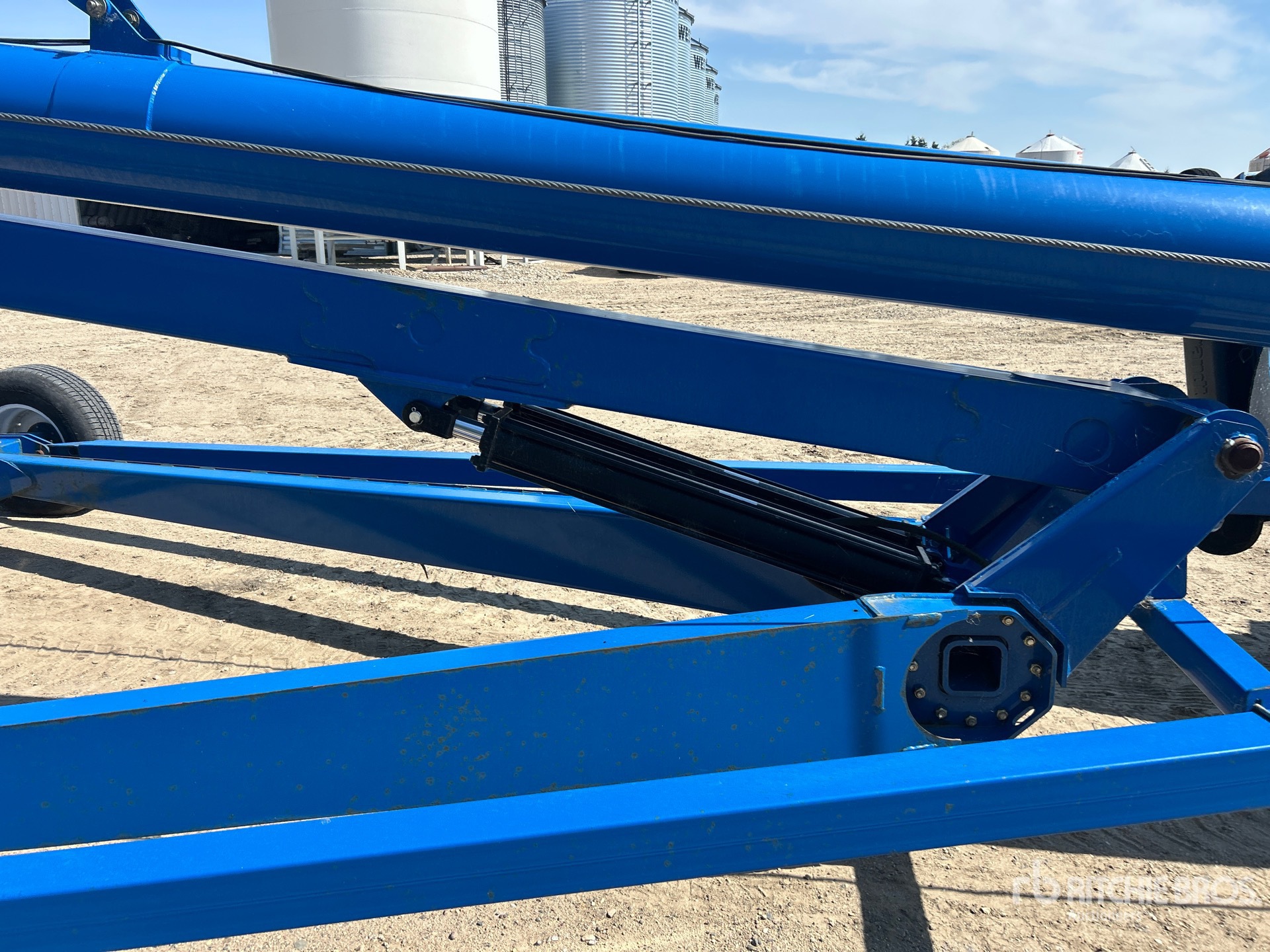 2012 Brandt 1370HP