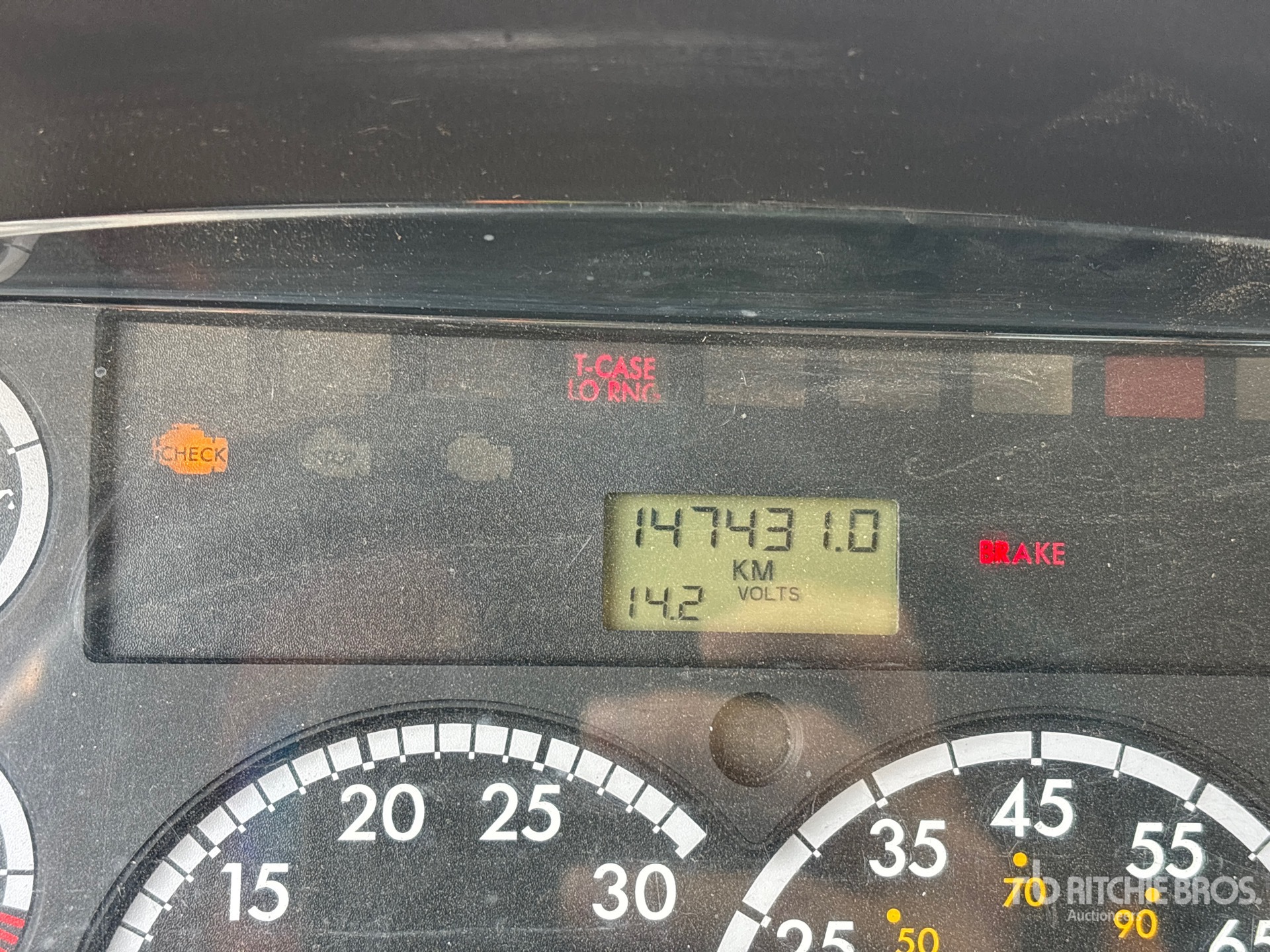 2013 Freightliner M2 106