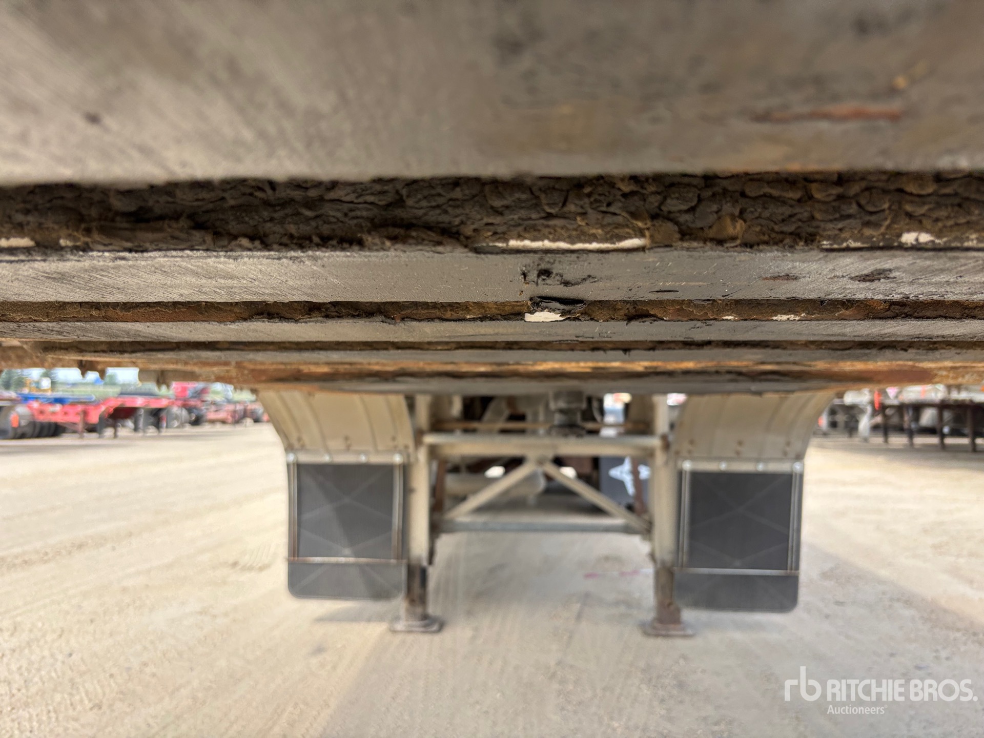 2014 Advance 35000 L TRI/A LEAD