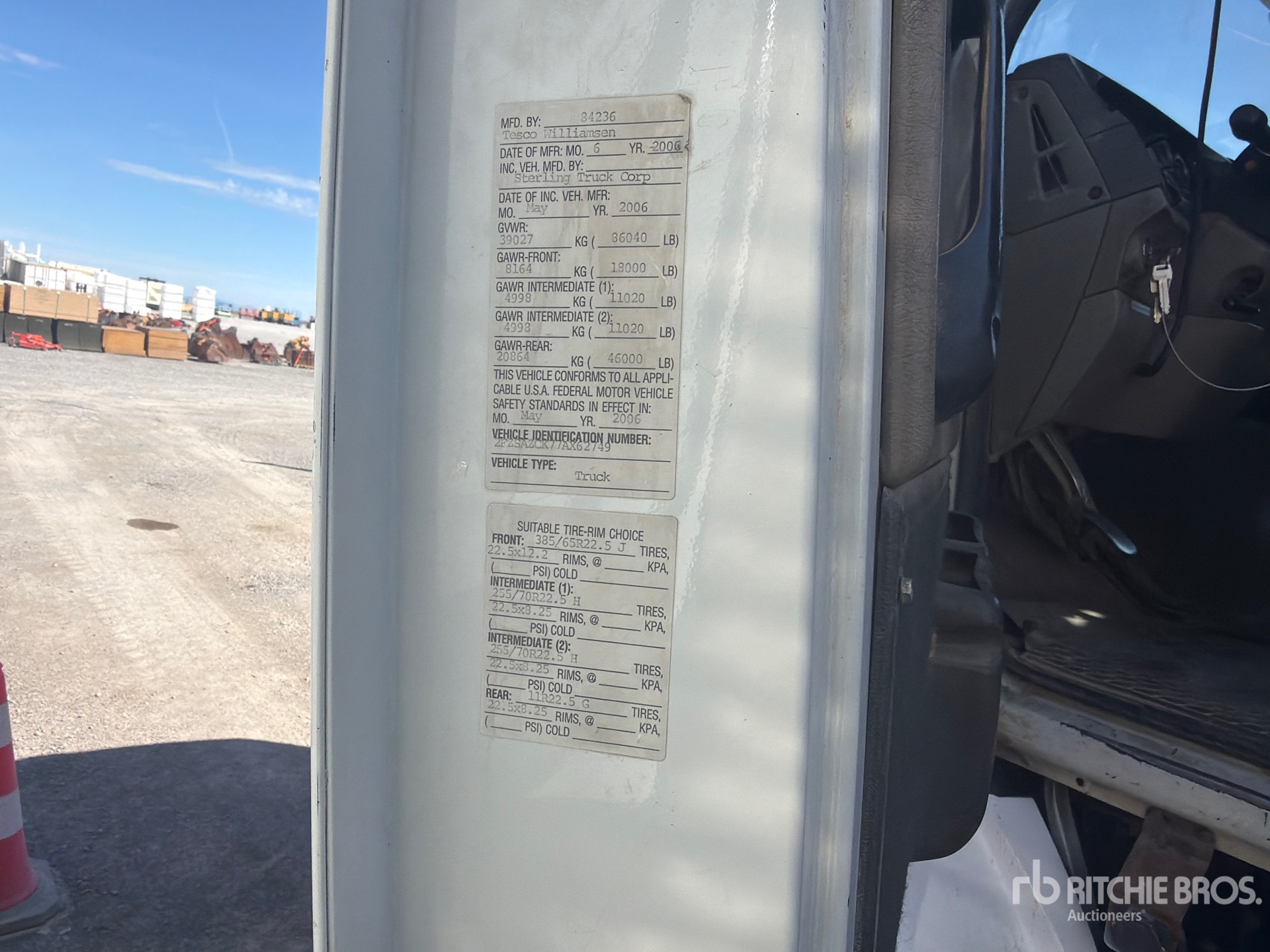 2007 Sterling L9500