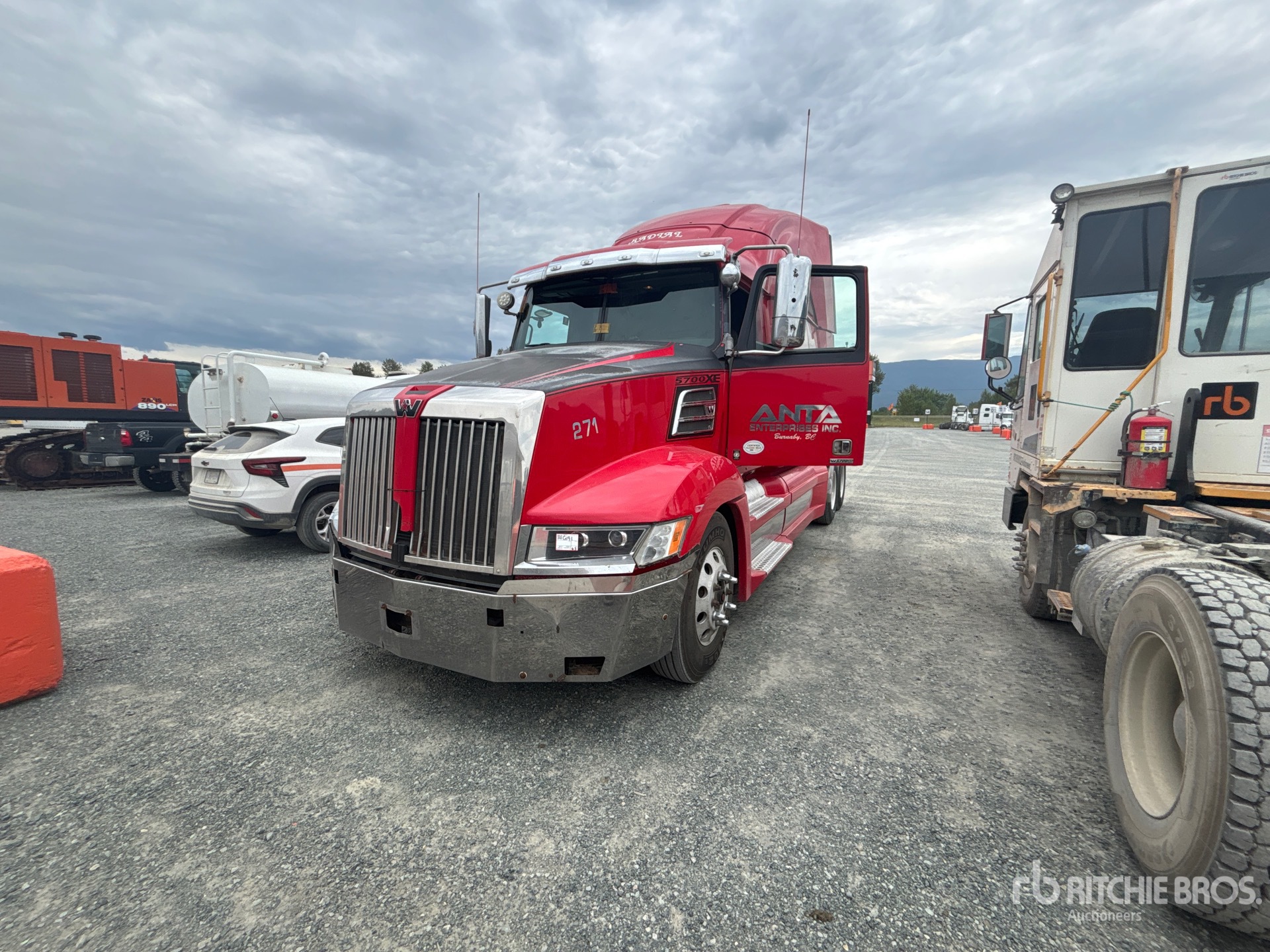 2017 Western Star 5700