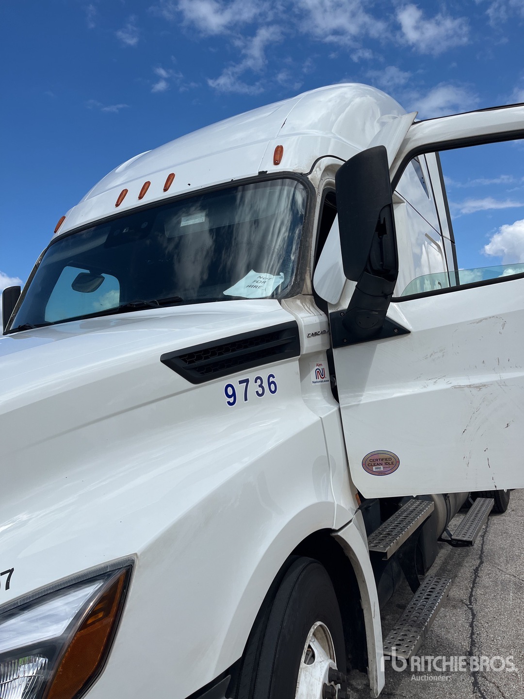 2023 Freightliner CASCADIA 126